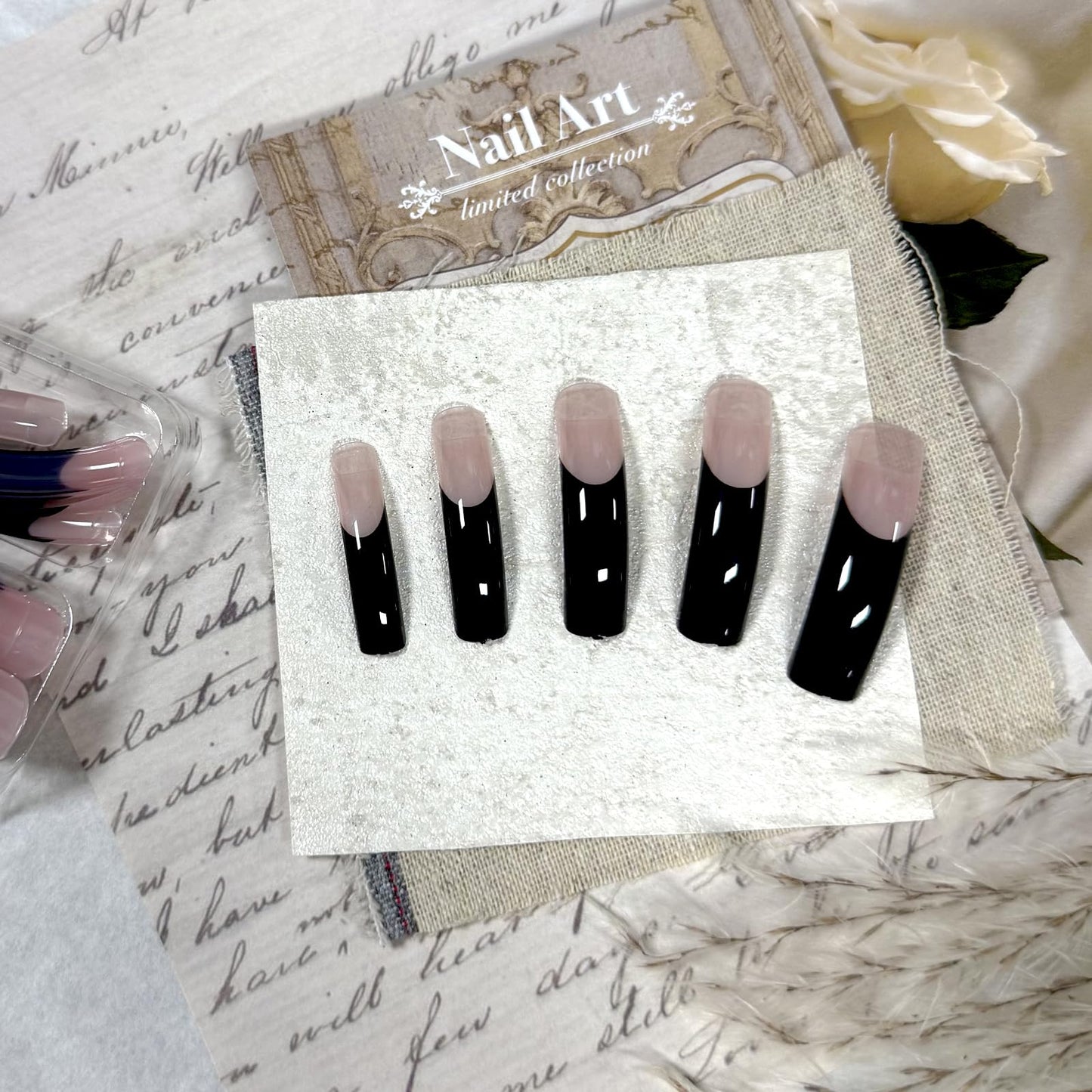 IMSOHOT Curved Press on Nails Extra Long Fake Nails Black French Tips False Nails Full Cover Glossy Stick on Nails for Women 20Pcs