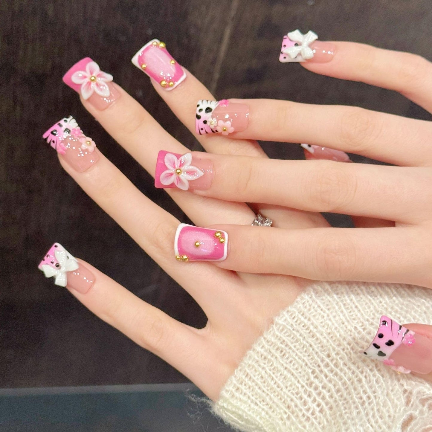 10 Pcs Duck Shaped Handmade Press on Nails Pink French Style with 3D Flower & Bow Designs Multi-Layer Gel Salon Quality False Nails Thick Acrylic Nails Short Stick on Nail for Women (S)