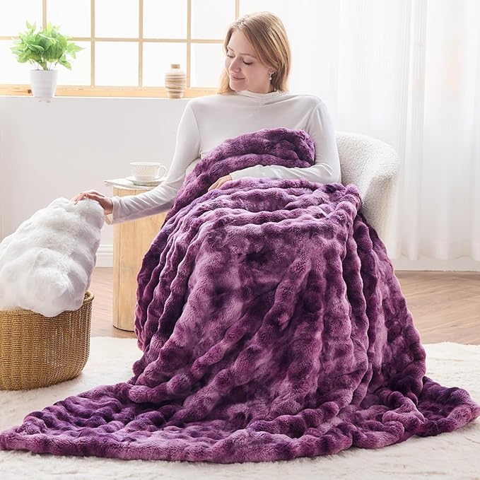 NEWCOSPLAY Faux Fur Twin Blanket Tie-dye Violet Purple Luxury Fluffy Thick Warm Bubble Blanket for Couch Sofa Bed 700GSM (Tie-dye Violet Purple, Twin(60"x80"))