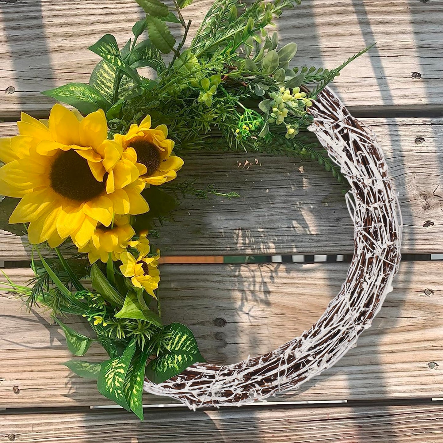 KUKLIPJIM 7 Pcs 12 inch Natural Grapevine Wreath Set, Hand-Woven Vine Branch Wreaths for DIY Crafts, Christmas Decorations, Home & Event Styling(White)