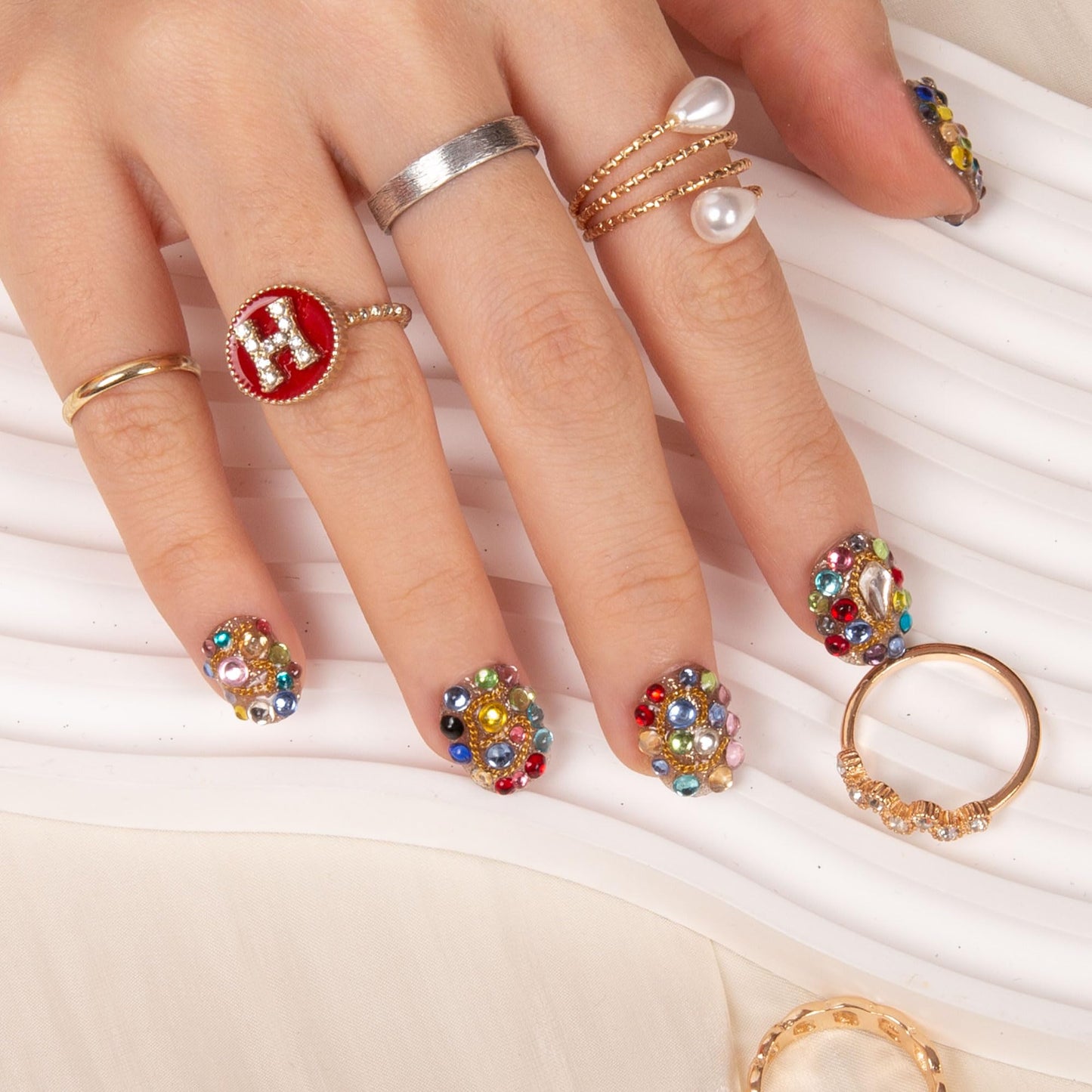 LOVFUL Press on Nails Rainbow Luxe | Handmade with Full Covered Crystals | Reusable Full Cover Nails | Square Short 0.8 in | K21(YH482)-S