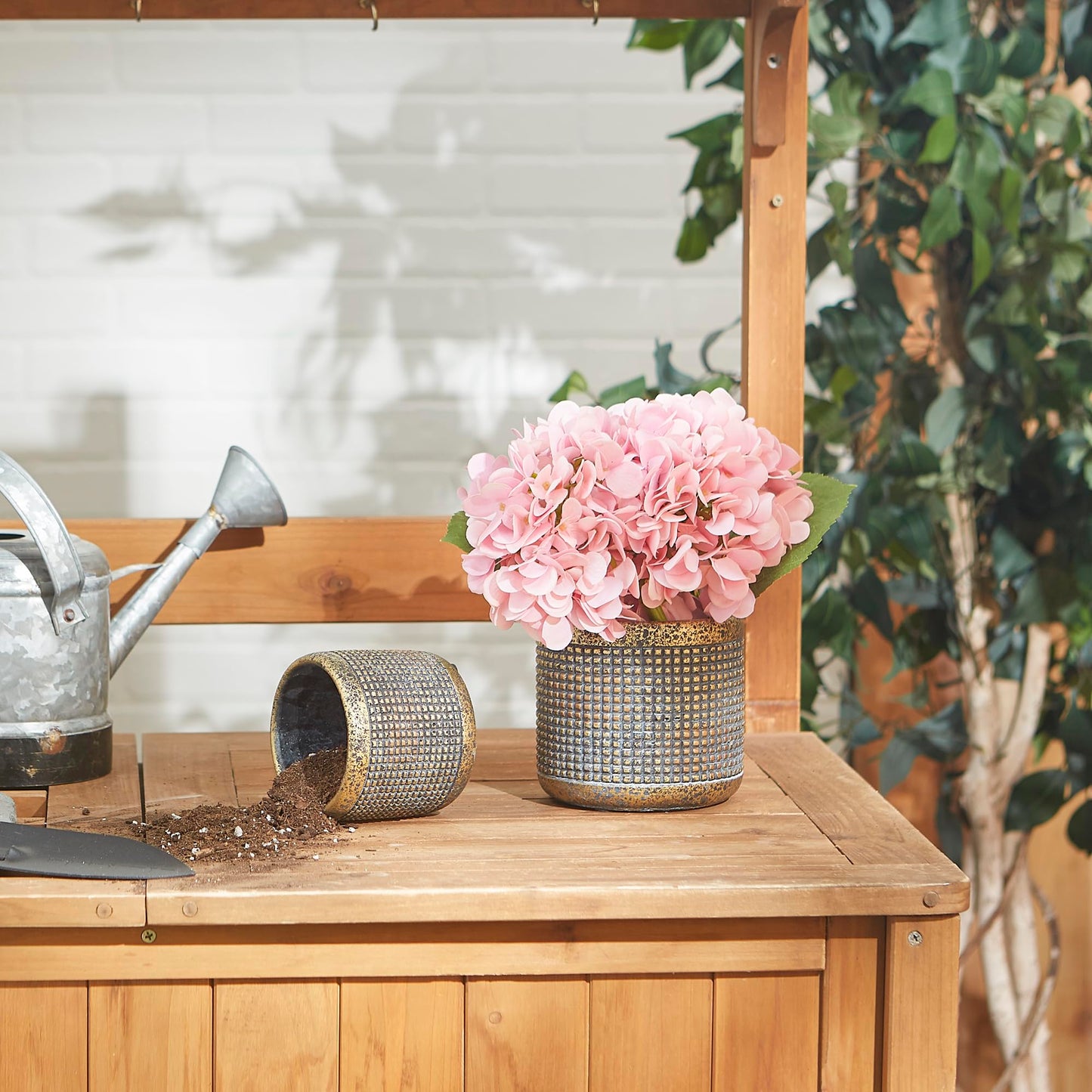 Modern Metallic Cement Flower Pot (Set of 2)