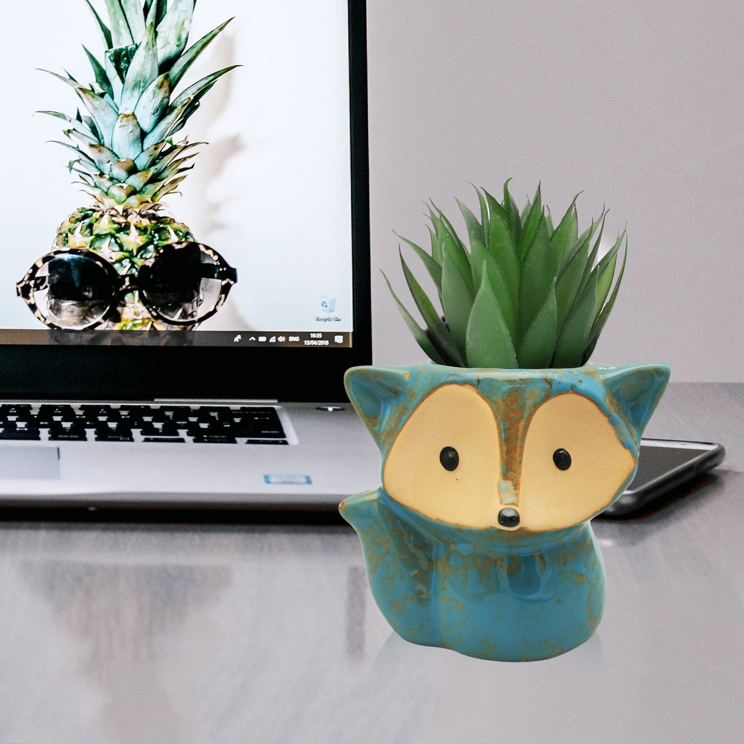 DIYOMR Animal Ceramic Planter Pot, 3.9" Fox Shaped Planters Ceramic Flowerpot Small Succulent Pots Cactus Pot for Home Decor Office Desktop Decoration - Plants Not Included (Blue)