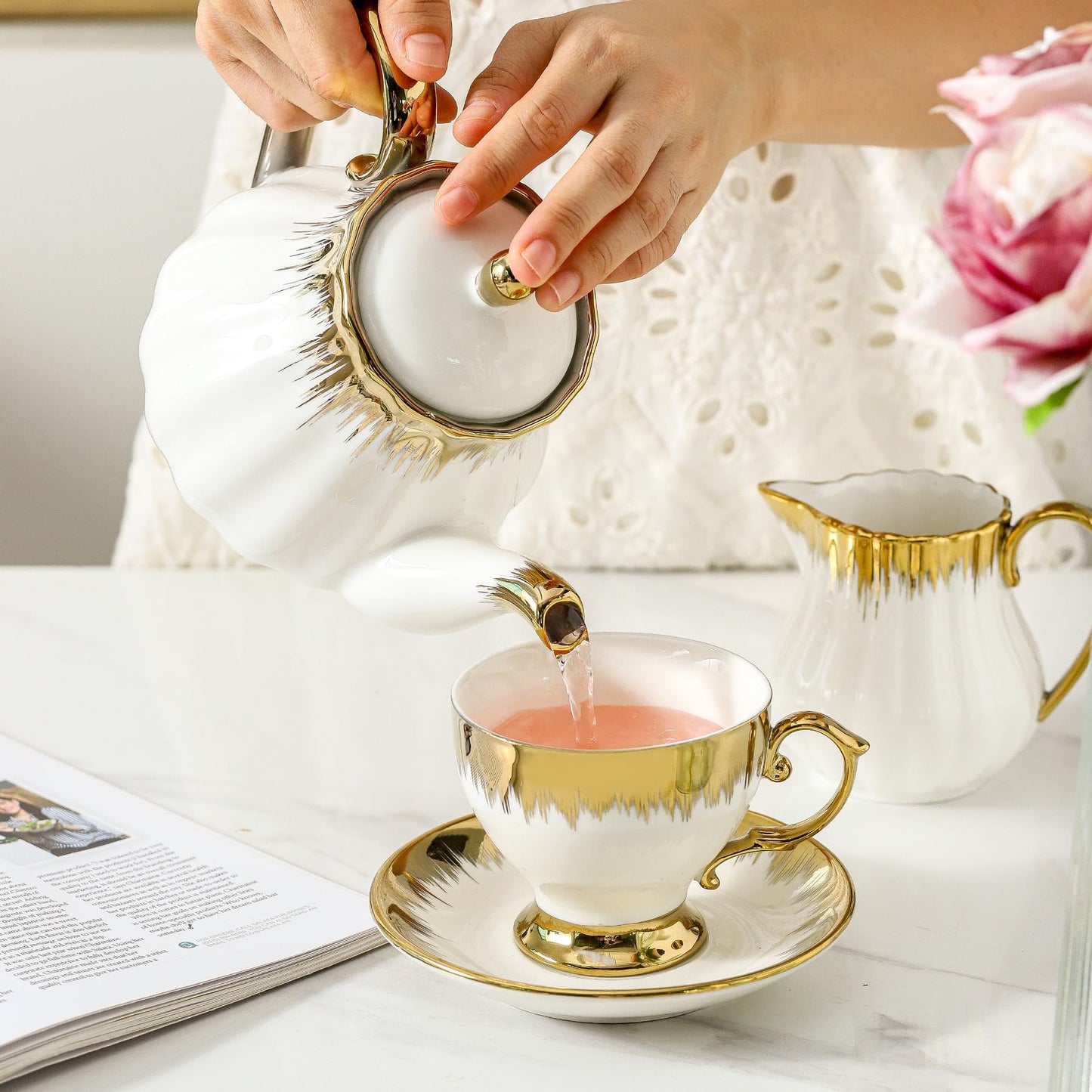 Ceramic Sugar and Creamer Set, White Sugar Bowl & Creamer Set with Gold Trim, 3 Piece with 10oz Cream Pitcher, 11oz Sugar Bowl with Lid and Spoon, Coffee Serving Set for Café, Afternoon Tea