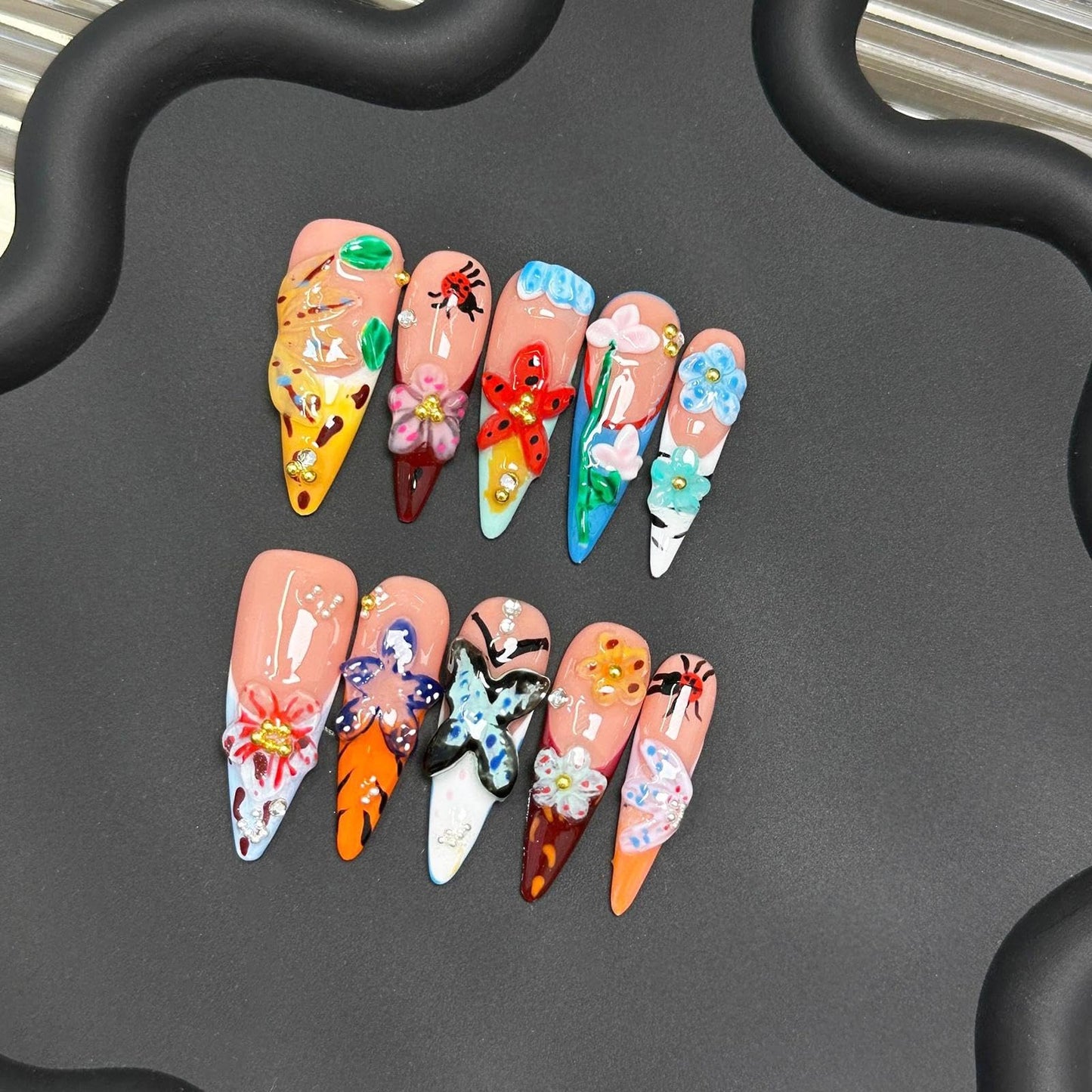 Handmade 3D Sweet Pastoral 3D Floral Stiletto Press On Nails, Playful Rhinestone Artisan Nails Set, Reusable Glossy Press-ons with Tool Kit(S)