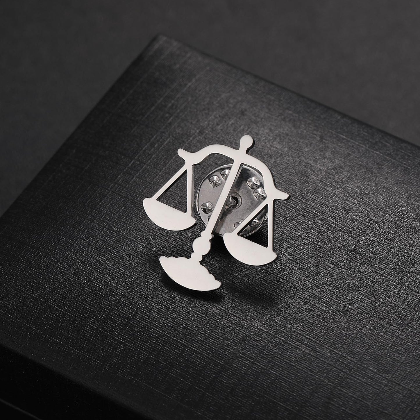 Metal Balance Badges Suit Brooch Libra Scales Brooches For Men (steel)