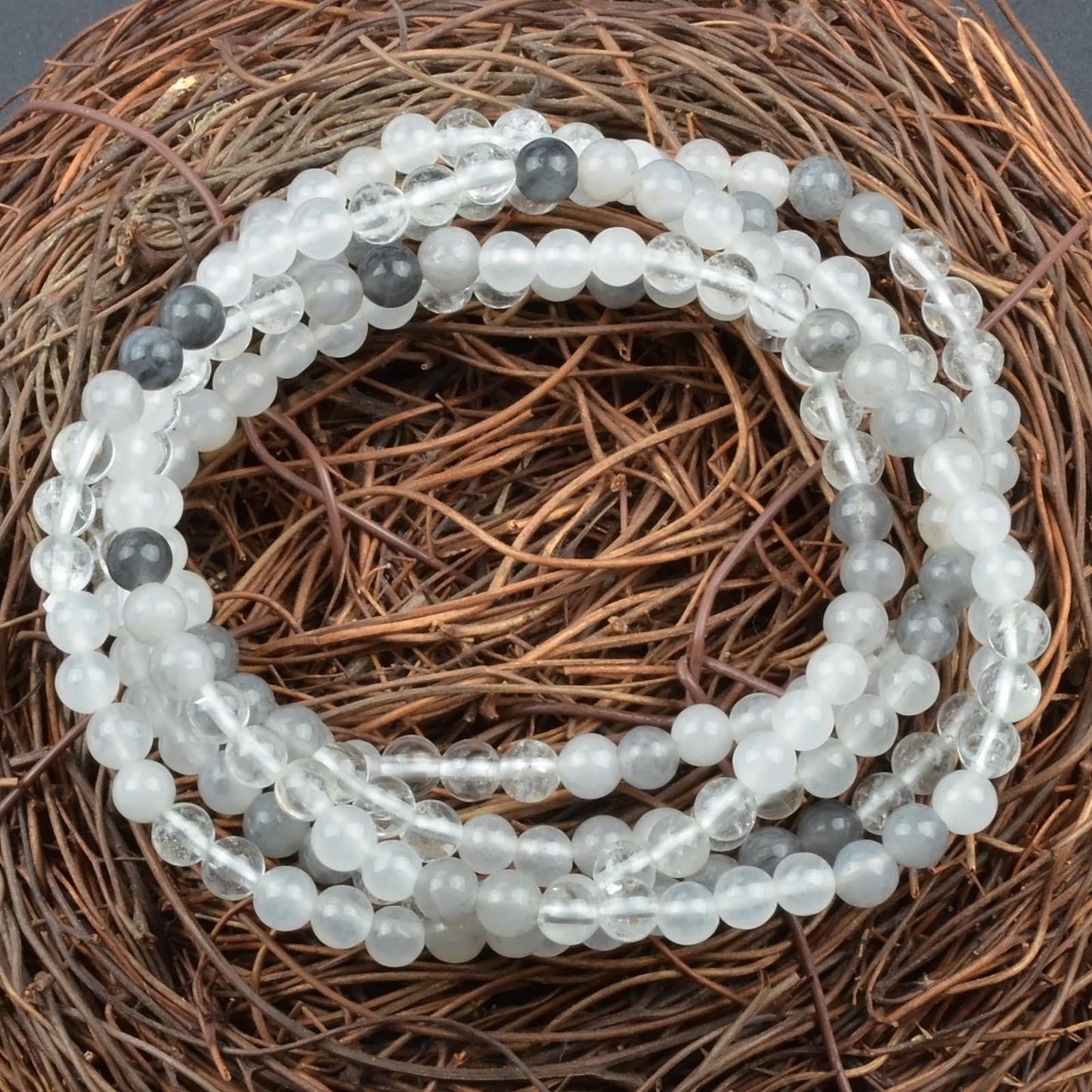 MASSIVE BEADS White Jade Clear Crystal Cloud Quartz - Evil Resisting Handmade Handmade Yoga Stretch Elastic Bracelet Natural Stone Crystal Healing Power Energy Gifts for Unisex Adult 4mm