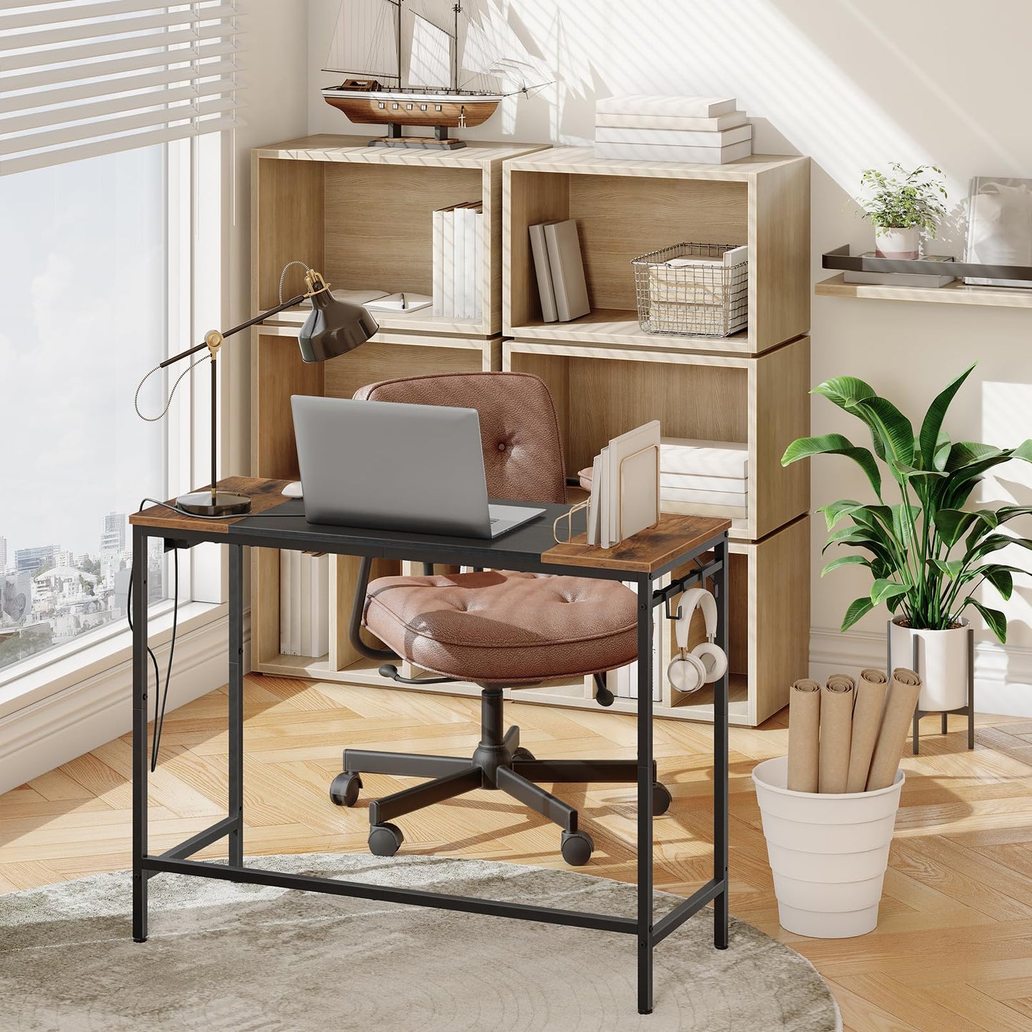 HOOBRO Computer Desk and Mobile PC Stand Bundle, Home Office Desk with Power Outlet, Ventilated Computer Tower Stand, BF41UDN01-BB46CJ01
