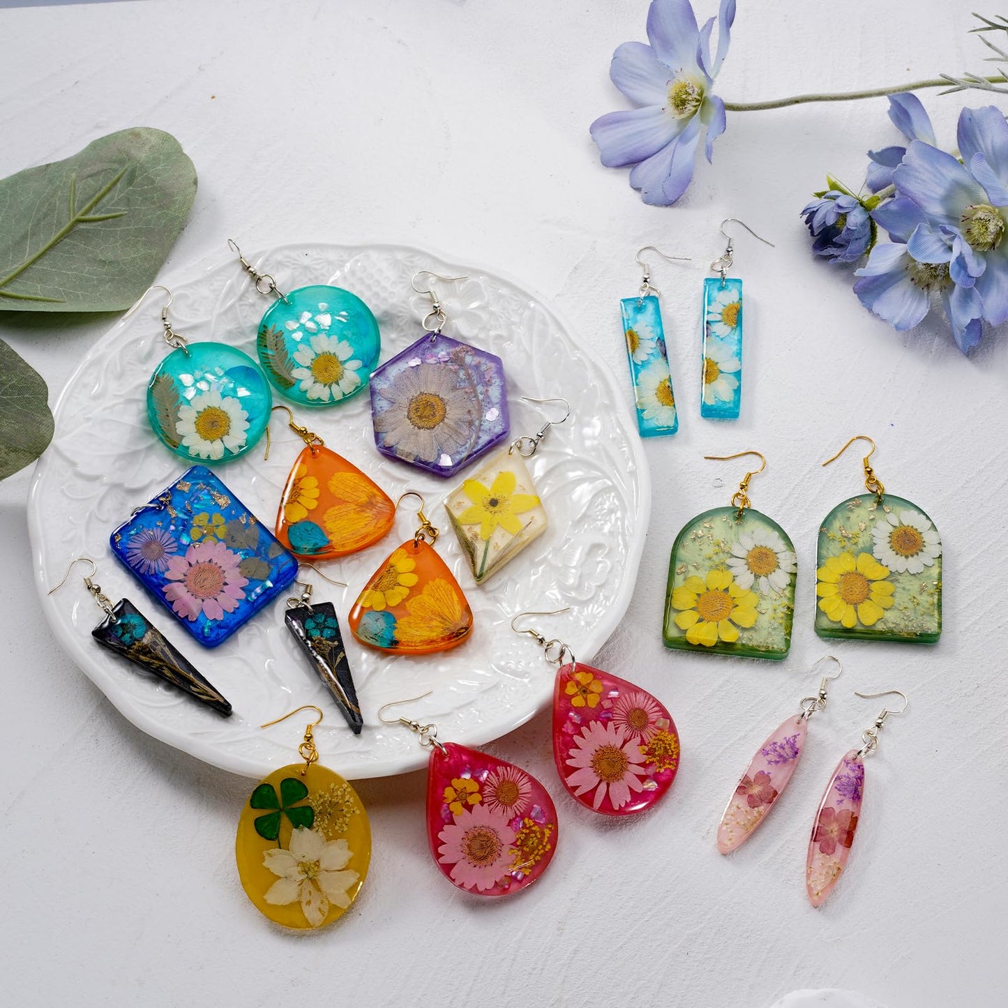 LET'S RESIN Resin Earring Mold, 171 Pcs Resin Jewelry Molds Making Kit with 11 Pack Variety Shape Silicone Molds, Earring Molds for Epoxy Pendant, Earrings, Necklace, Keychains