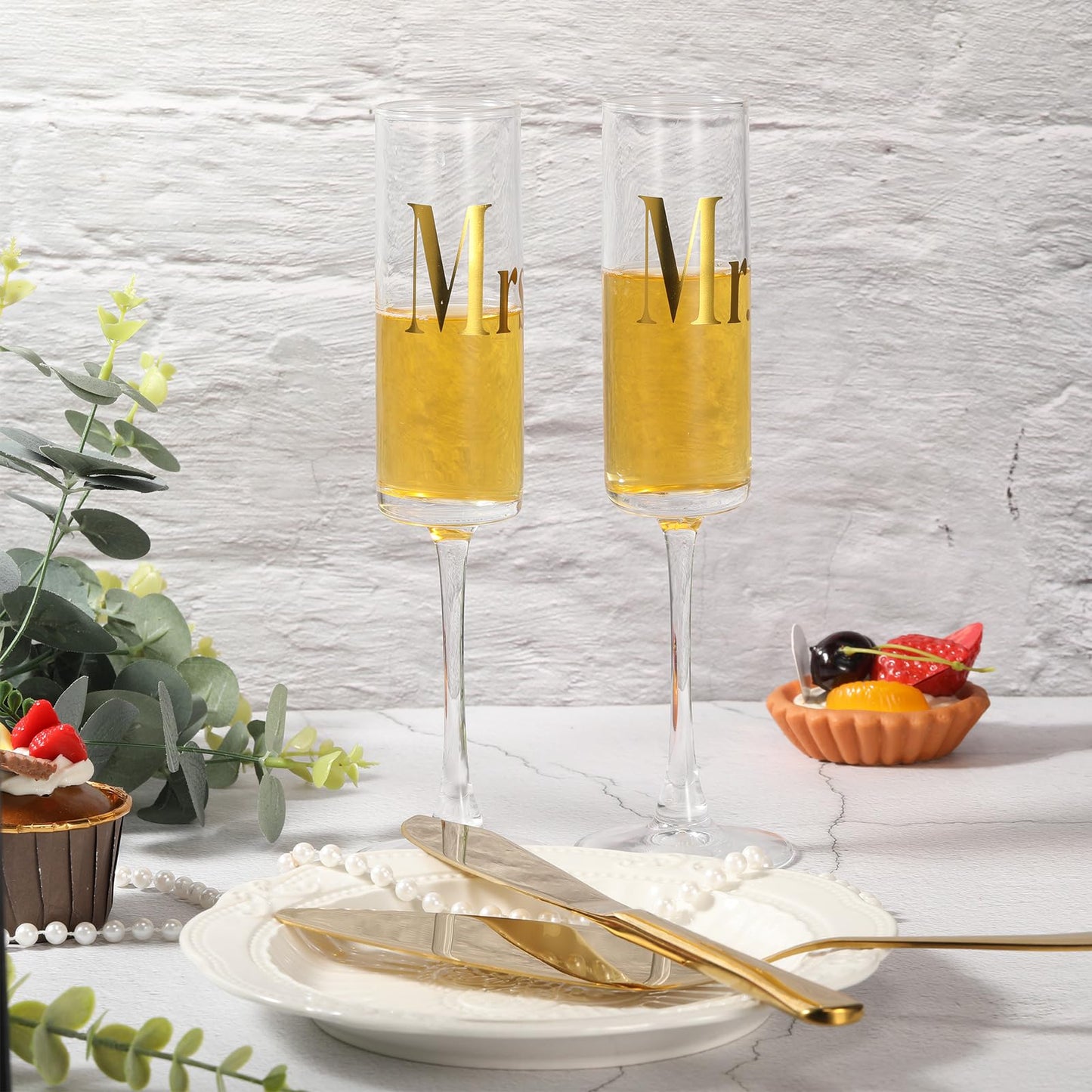 Boao 4 Pieces Wedding Toasting Flutes and Cake Server Set Wedding Reception Supplies Champagne Glasses Cake Knife Pie Server (Gold,Elegant)