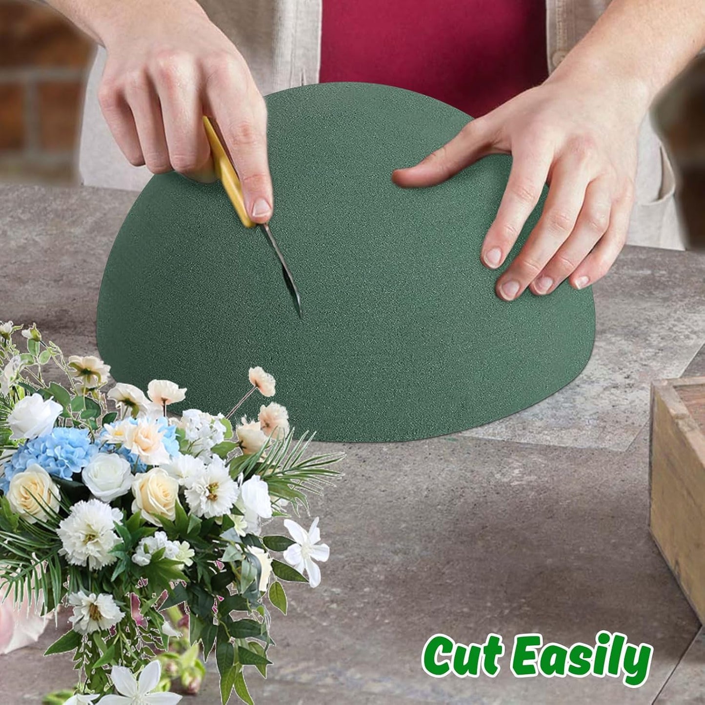 STEFORD 4 PCS Half Ball Floral Foam, Round Floral Dry Foam Blocks Green Flower Styrofoam for Fresh and Artificial Flower Arrangements (5.5 X 2.8 Inches)