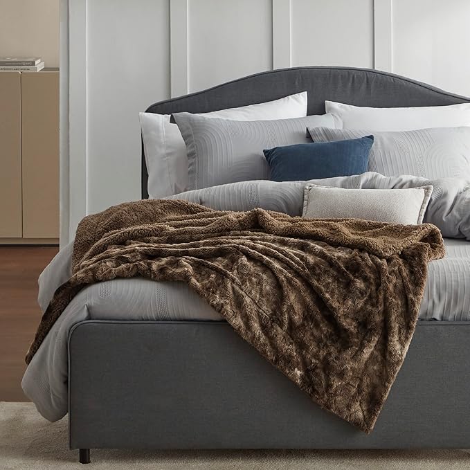 Bedsure Sherpa Blanket Twin Size - Soft, Fuzzy & Fluffy Faux Fur - Warm, Cozy Blanket for Couch, Sofa and Bed, Tie Dye Design, Brown, 60x80 Inches