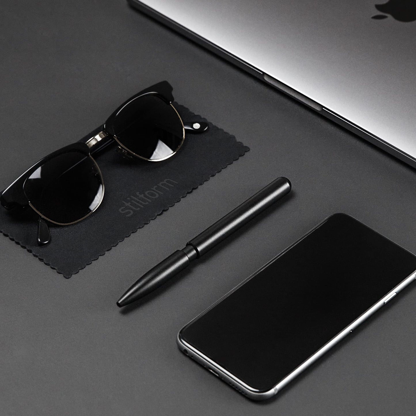 stilform - Ballpoint Pen - Precision Milled Aluminum with Magnetic Closure Mechanism and Superior Schmidt Refill - Award Winning Design (Warp Black)