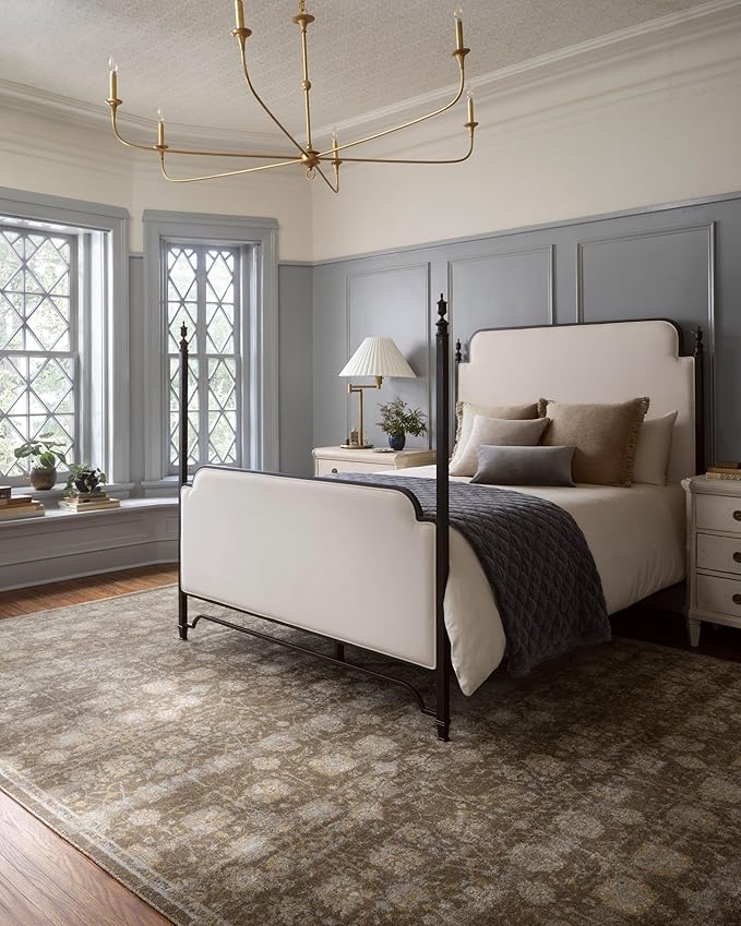 Loloi Magnolia Home by Joanna Gaines Mona Collection MOA-03 BARK/Natural 7'-6" x 7'-6" Round Area Rug