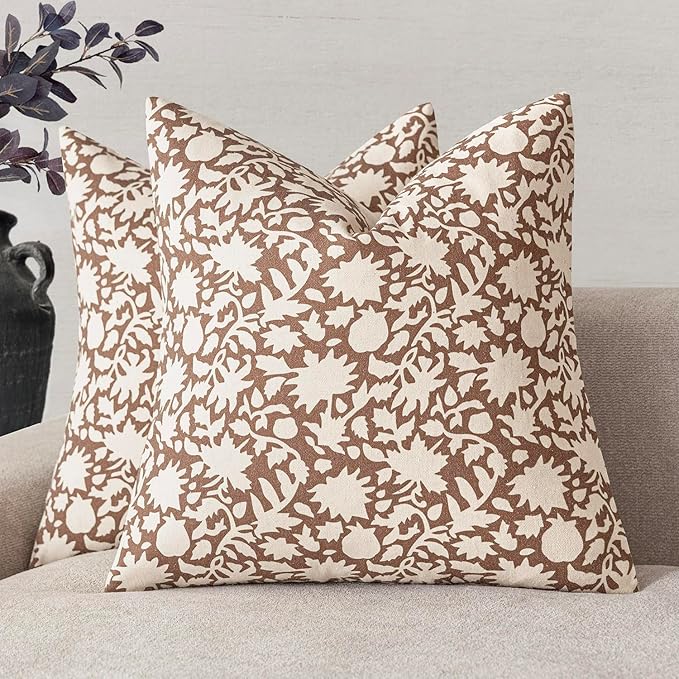 Foindtower Set of 2 Decorative Neutral Floral Throw Pillow Covers Accent Farmhouse Cushion Covers Boho Pillowcase for Couch Sofa Bedroom Living Room Home Decor,18×18 Inch,Light Orange Brown