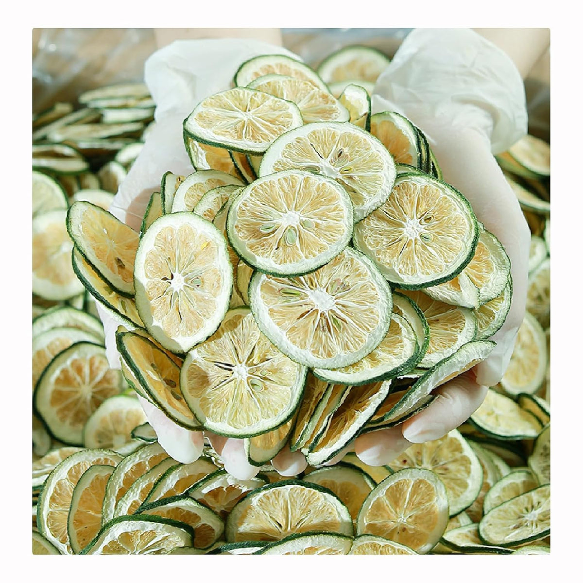 TXDYNLLK Dried Lime Slices 8.82OZ(250g) Premium Dehydrated Limes No Sugar for Crafts Cake Decoration Cocktail Fruit Tea drinks Garnish Table Scatters Candle