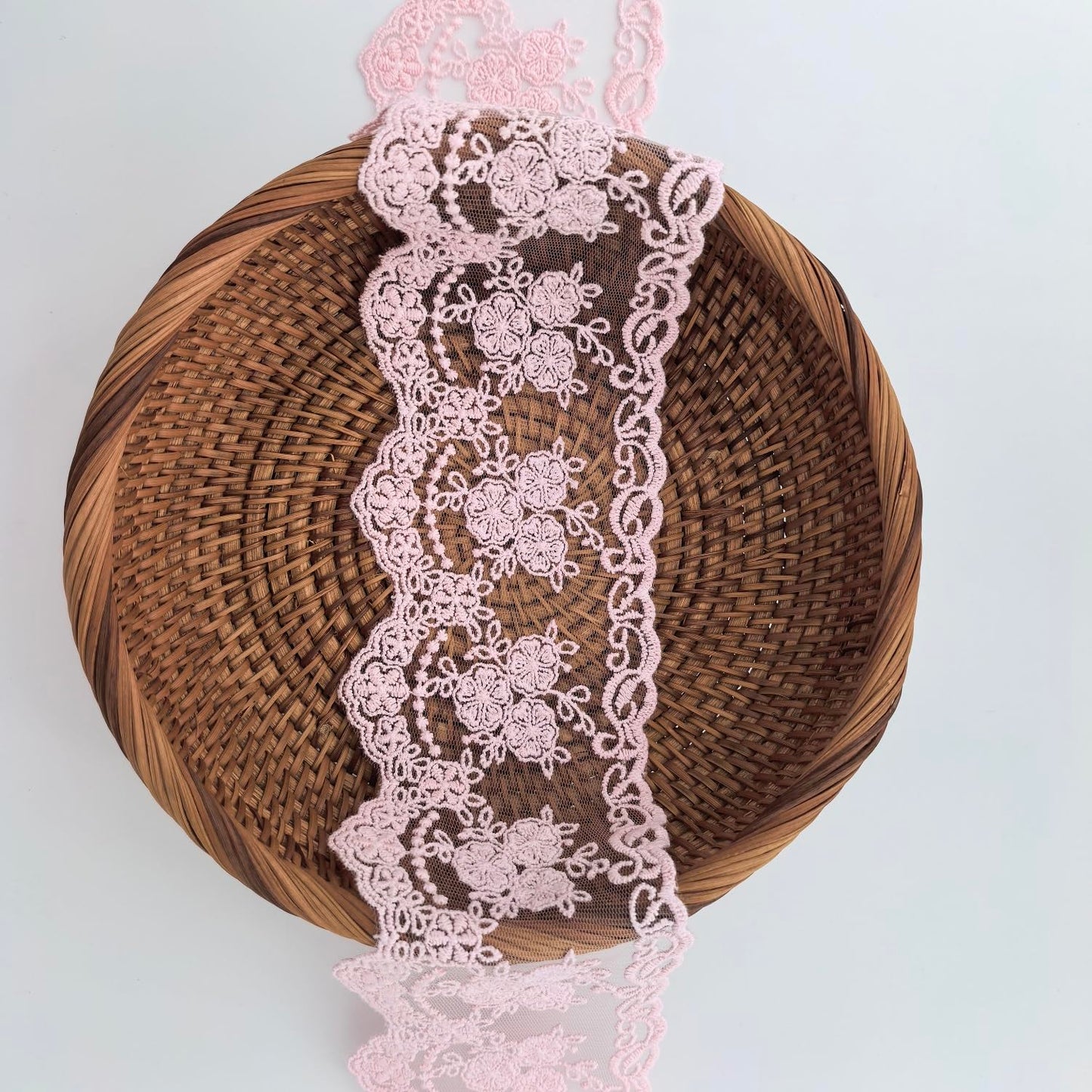 Sourcemall Lace Trim Ribbon, Delicate Crown Ribbon for Crafts Sewing and Bridal Wedding Dress Applique Decorations, 3.3inch Width 5 Yards/Lot (Pink)