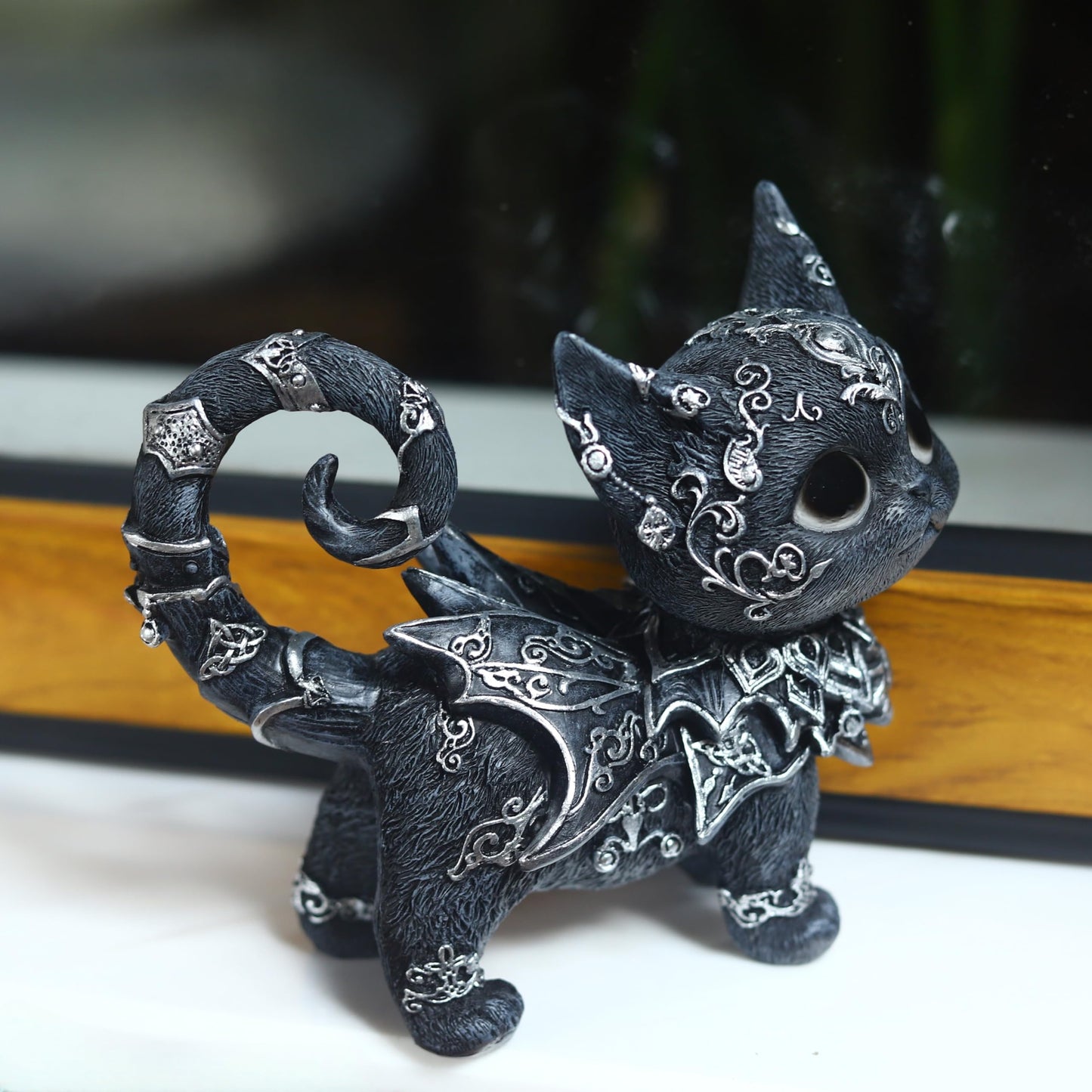 SACOJUCHY Mystical Black Cat Statue Elegant Silver Accented Kitten Sculpture Intricate Gothic Home Decor Enchanting Figurine for Cat Lovers, Witchy Aesthetic, & Unique Gifts