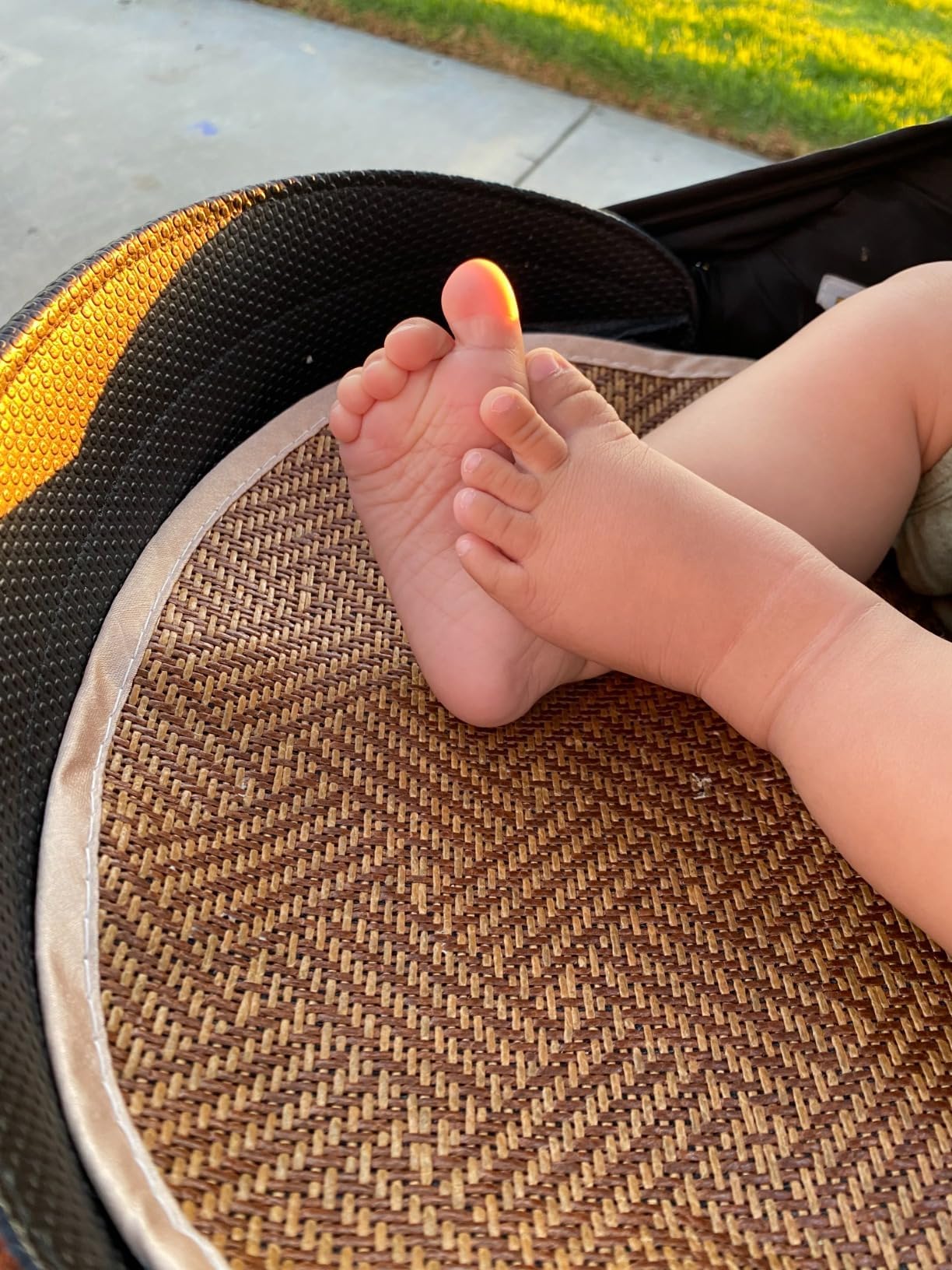 Universal Stroller Cool Seat Liner Summer Cooling Liner Pad Comfortable Air Flow Moisture Wicking 3D Rattan Cushion Mat for Stroller Car Seat Pushchair Pram
