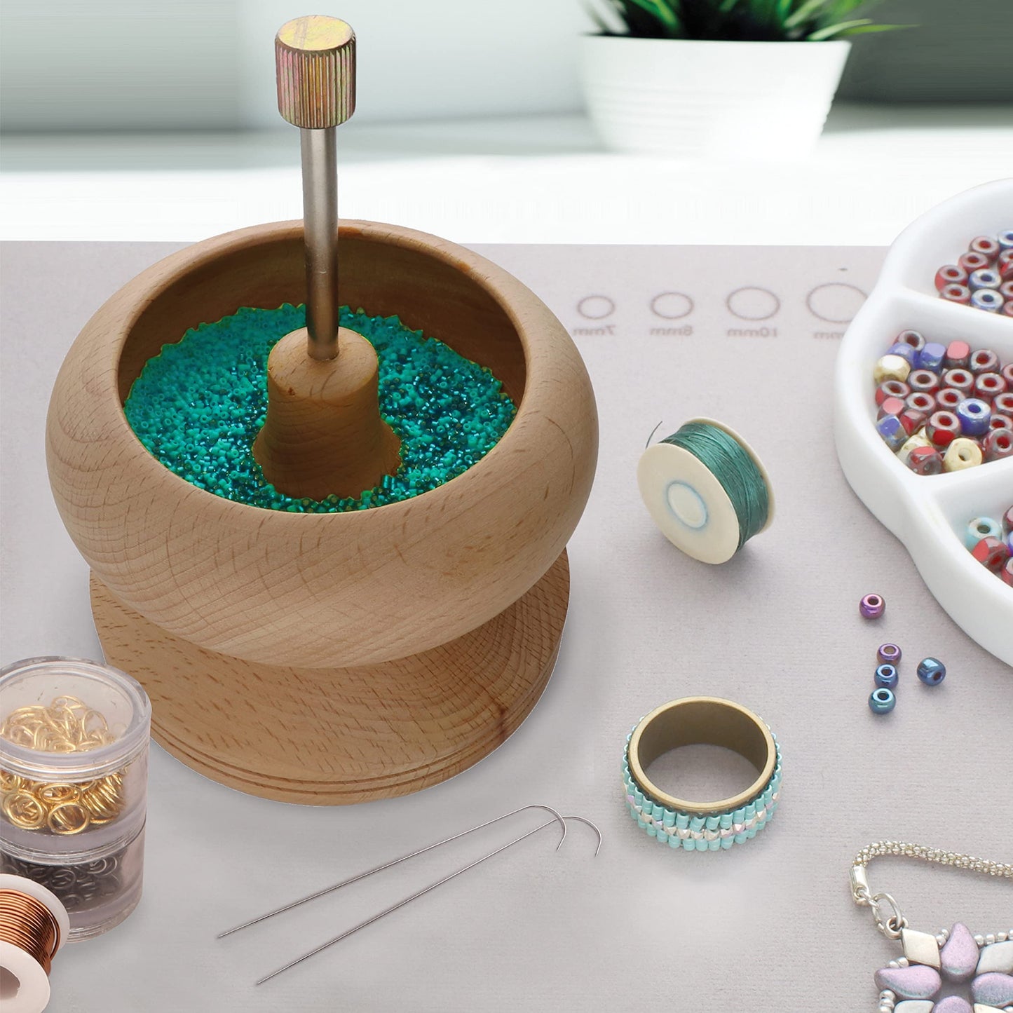 The Beadsmith Spin & String – Bead Stringing Wooden Spinning Wheel with 2 Needles, 4.4” High, 5.6” in Diameter, Quickly String Seed Beads for Jewelry
