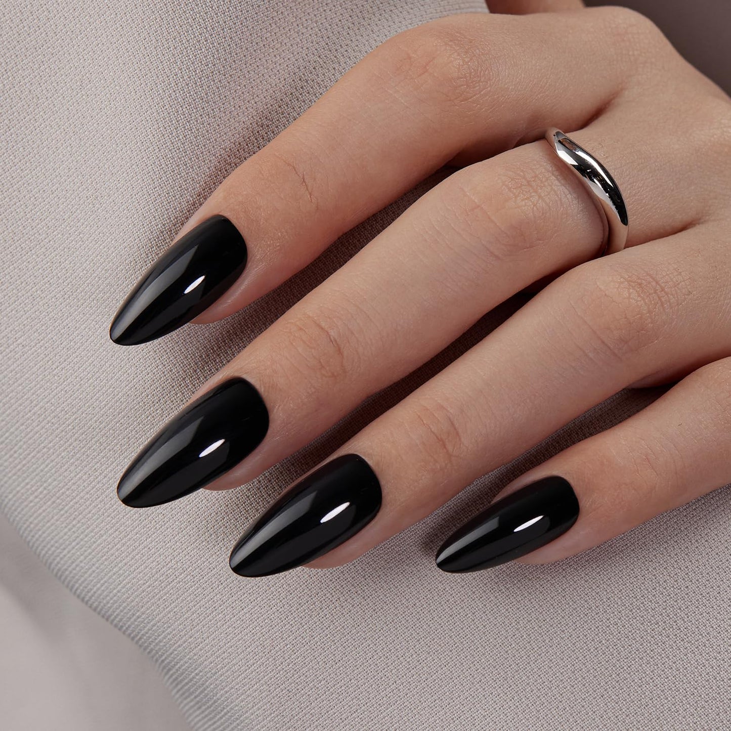 VSALON Press on Nails Medium Almond - Green Cat Eye and Solid Black Glue on Nails, Reusable Soft Gel Fake Nails - 2 Set of 32 PCS