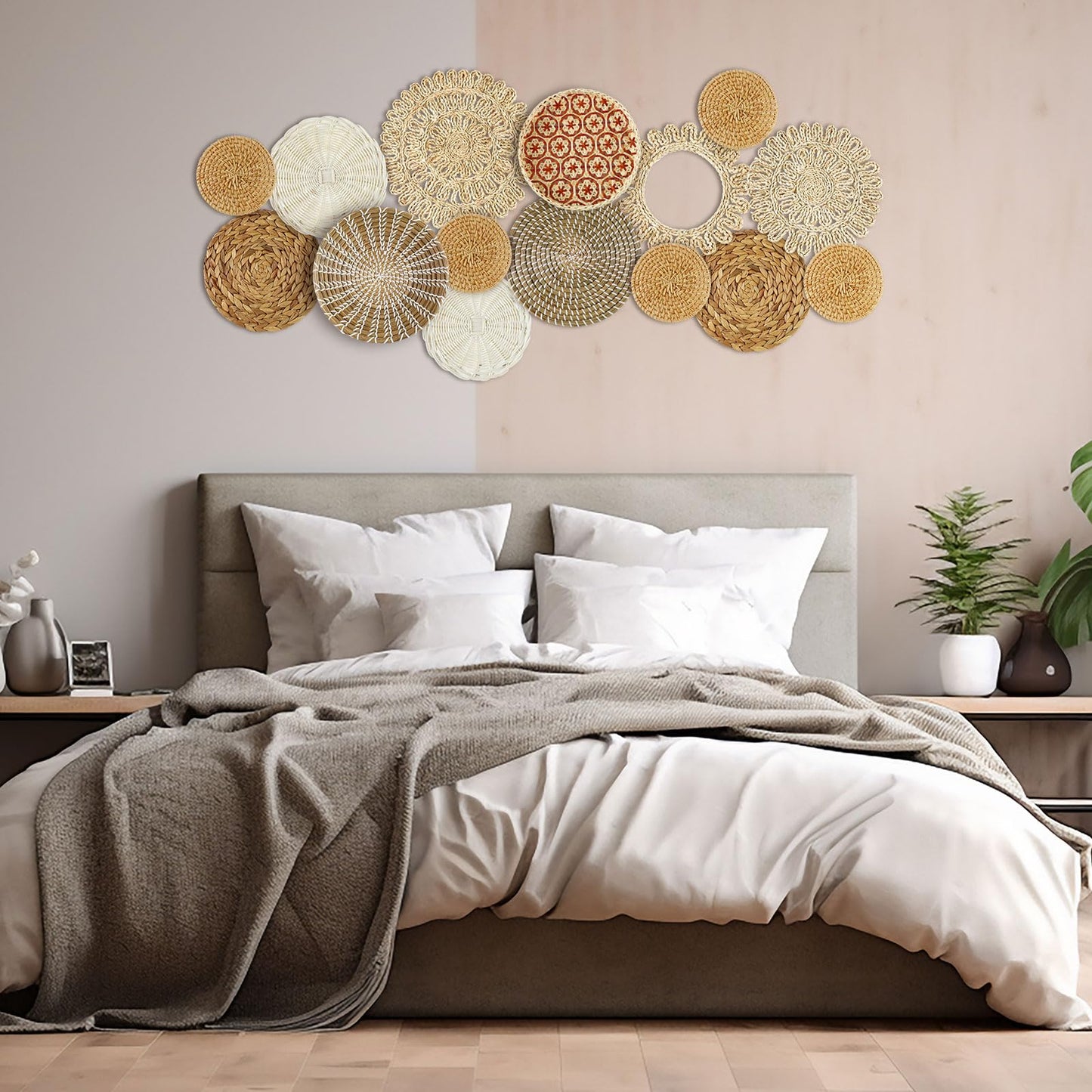 Xuhal 15 Pcs Boho Wall Basket Decor Handcrafted Seagrass Woven Wall Basket Rustic Round Woven Hanging Art for Home Farmhouse Kitchen Table Living Room(Fresh Style)