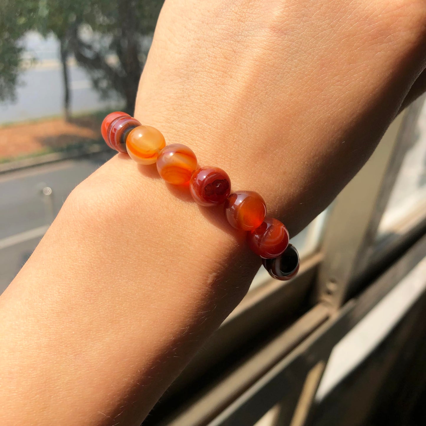 NITOPUPU 100Pcs 8mm Natural Smooth Red Carnelian Striped Agate Beads Round Loose Gemstone Stone Beads for Jewerly Making with Crystal Stretch Cord