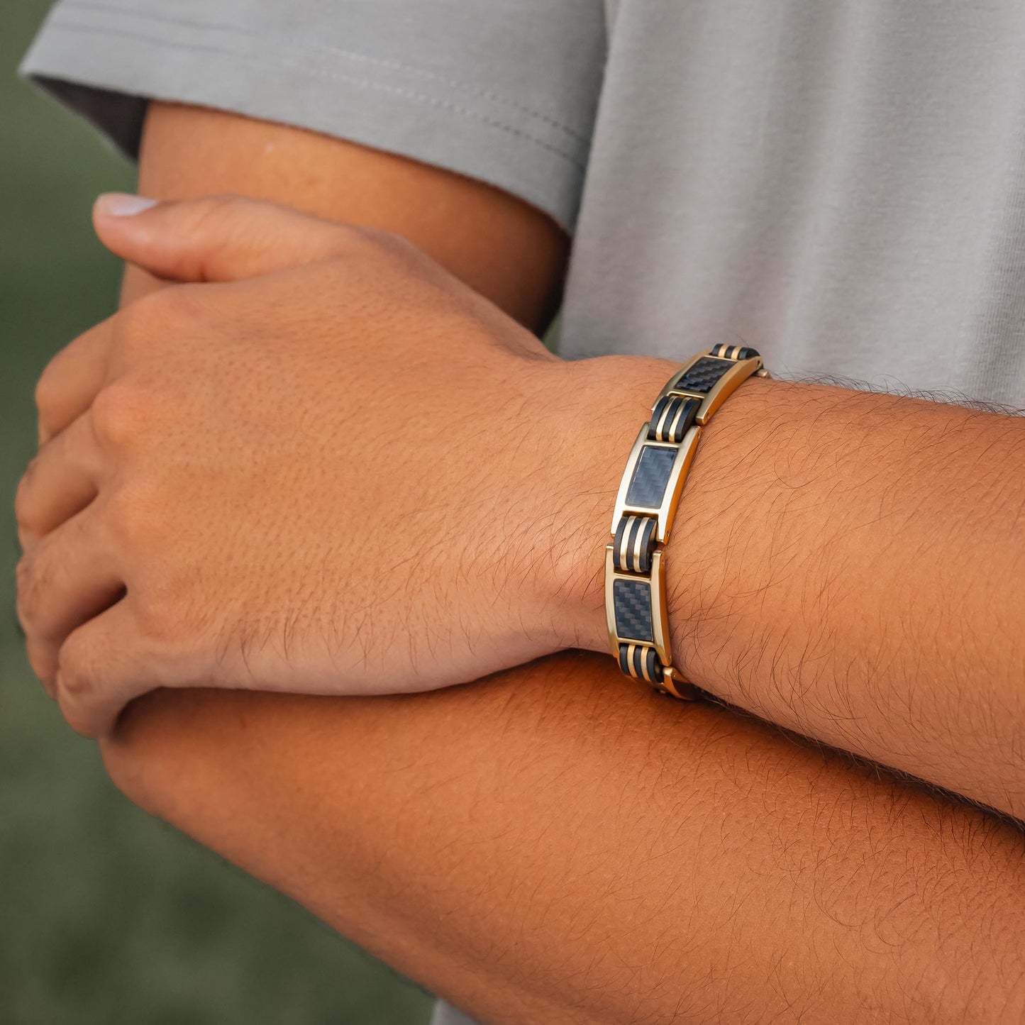 MagnetRX® Magnetic Bracelets for Men – Effective Mens Magnetic Bracelet with Carbon Fiber Inlay – Adjustable Length with Included Sizing Tool(Gold)