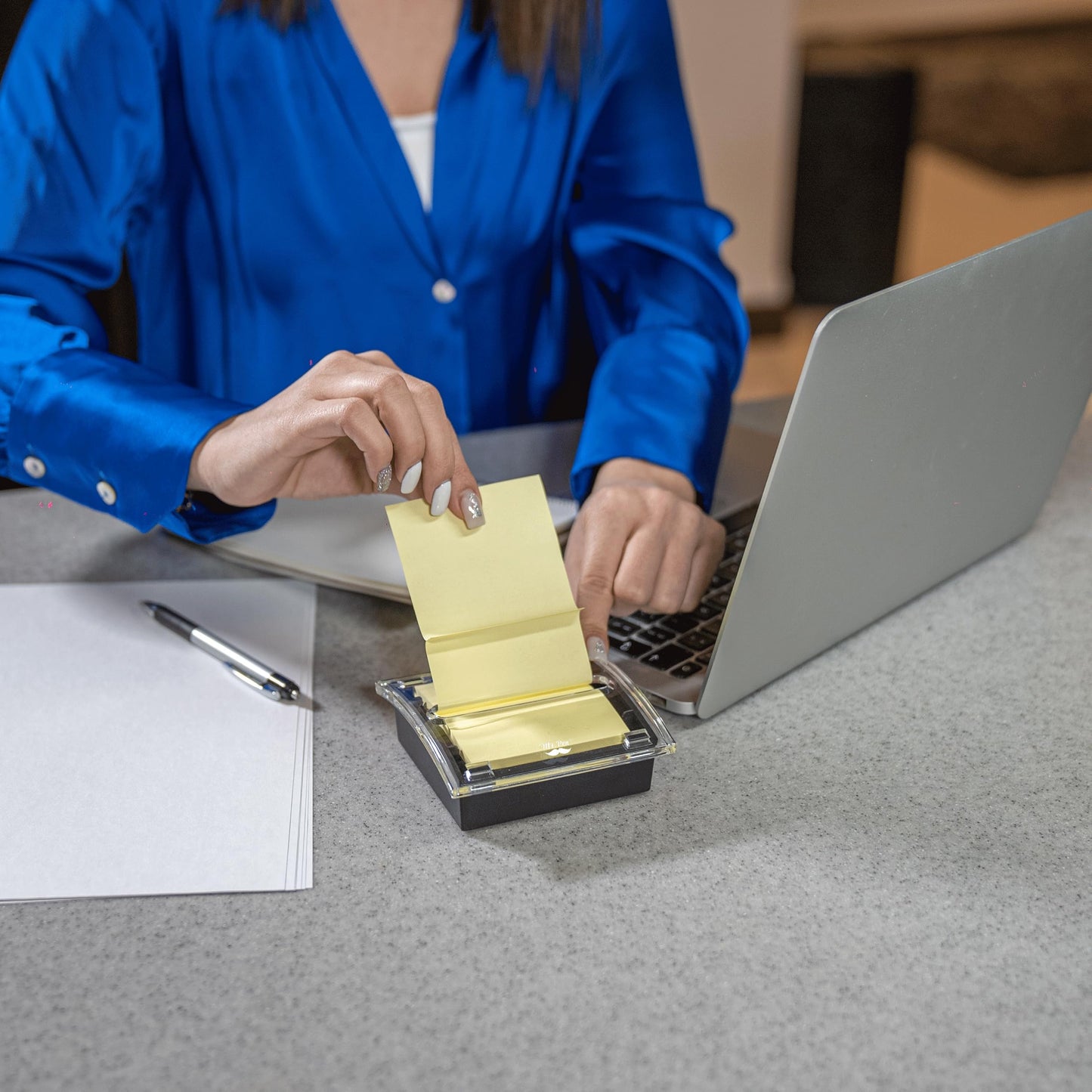Mr. Pen- Pop Up Note Dispenser, 3" x 3", 2 Pack, Black Base, Clear Top, Sticky Note Dispenser, Sticky Note Holder for Desk