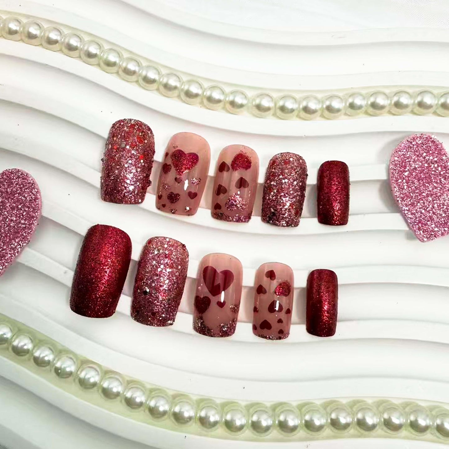 24Pcs Valentines Press on Nails Medium Square Red Heart Fake Nails Glitter Love Heart Design Glue on Nails Pink Red Glitter False Nails for Women Valentine Nail Decoration for Women Gift