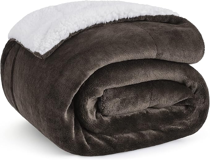 Bedsure Sherpa Fleece Throw Blanket Twin Size for Couch - Thick and Warm, Soft Fuzzy Plush Twin Blanket for Winter, Brown, 60x80 Inches
