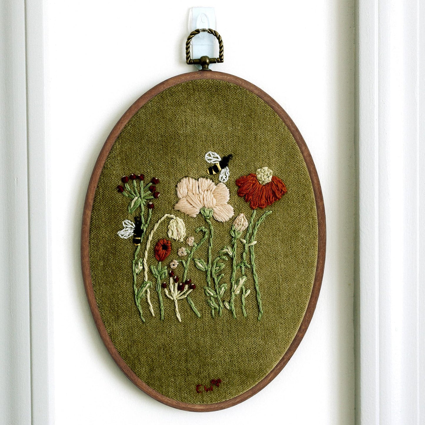 Celley Embroidery Hoops, Oval Wood-Look, 3 Pcs (Wood-Look, 7.3 X 5.8 Inches)