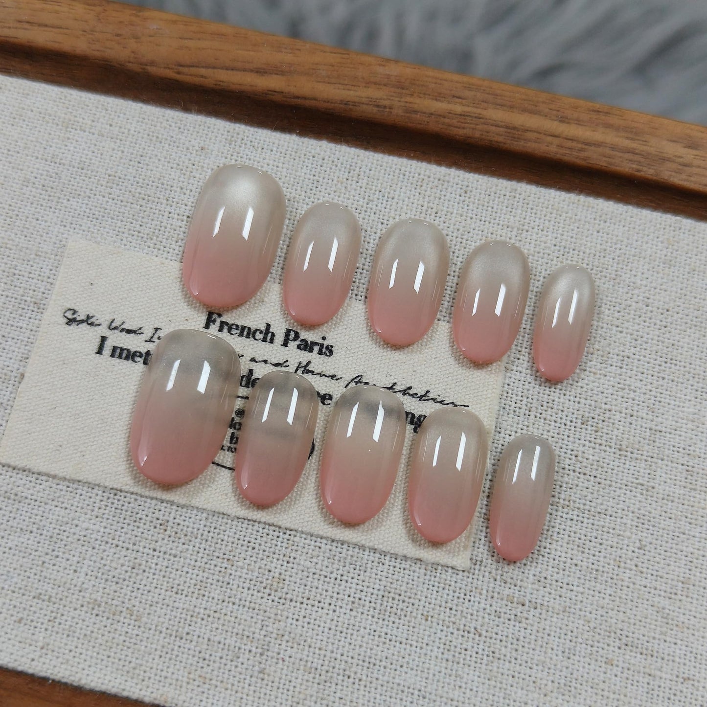 TENPAL Iridescent Cat Eye Press on Nails Medium Oval - Pink Ombre Waterglass Glitter & Handmade, Reusable Sheer False Nails for Everyday(XS)