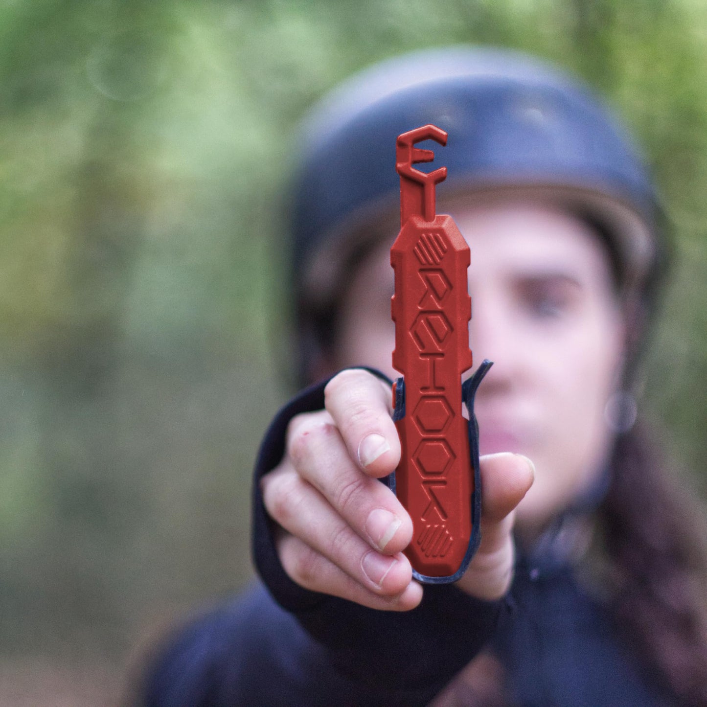 Rehook Colour - Get Your Chain Back on Your Bike in 3 Seconds. Without The Mess - Perfect Xmas Stocking Filler RED