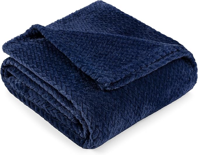 PAVILIA Soft Fleece Navy Blue Throw Blanket for Couch, Lightweight Plush Warm Blankets for Bed, Fuzzy Cozy Flannel Blanket Throw for Sofa, Travel, Jacquard Pattern, Navy Blue, 50x60 inch