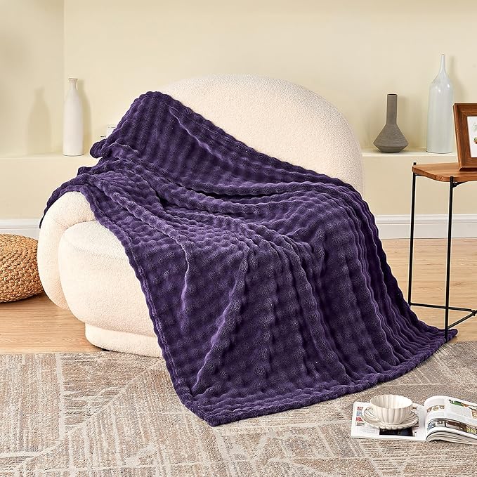 SOCHOW Aubergine Bubble Fleece Blanket for Couch, Super Soft Cozy Cute Throw Blanket for Women, Decorative Fuzzy Flannel Blanket, 50 x 60 Inches