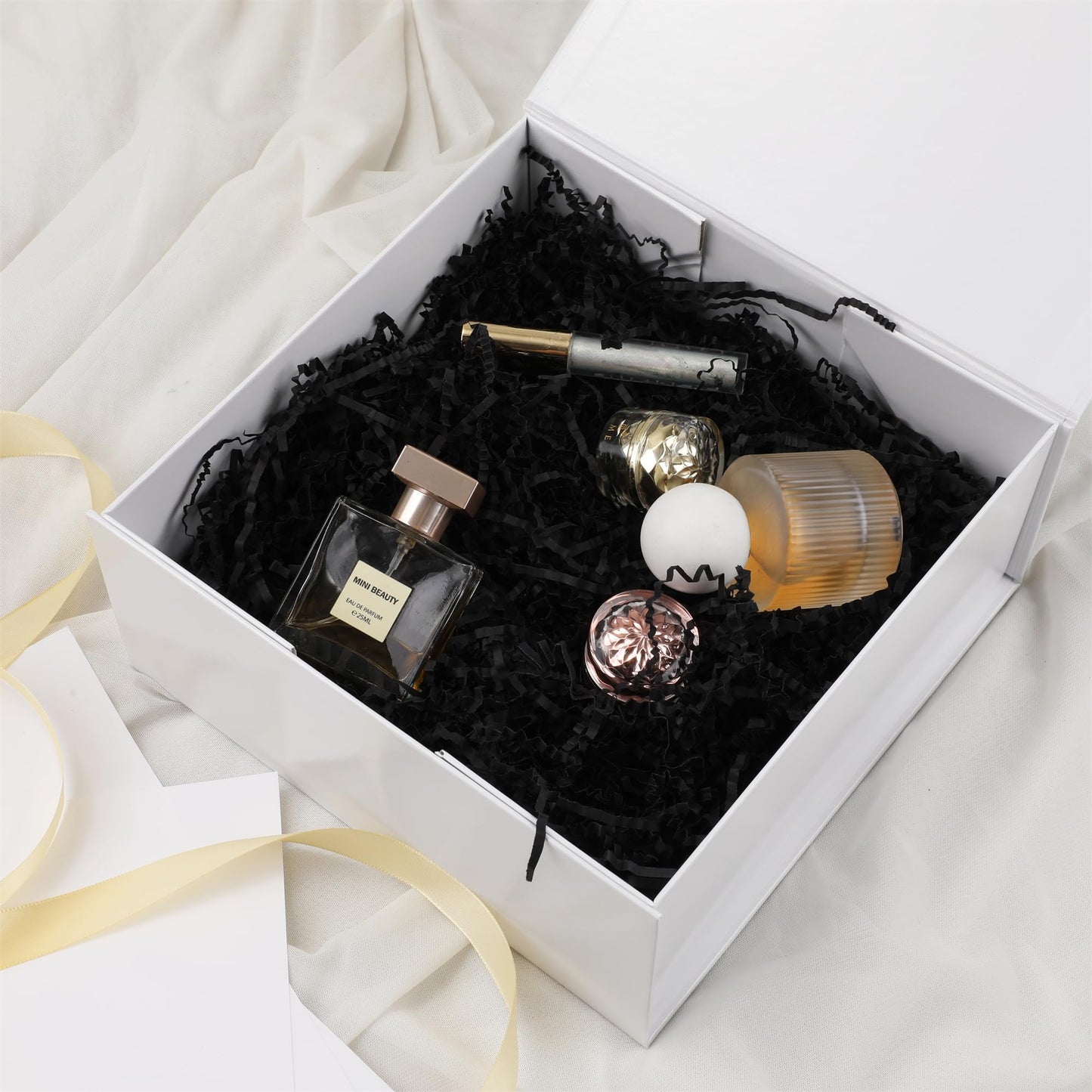 MUMUPACK 15 Pack Magnetic Gift Box With Lid 10x10x5,White Gift Boxes Bulk,Luxury Bridesmaid Proposal Box,Small Magnetic Closure Box Boxes For Presents,Wedding,Business
