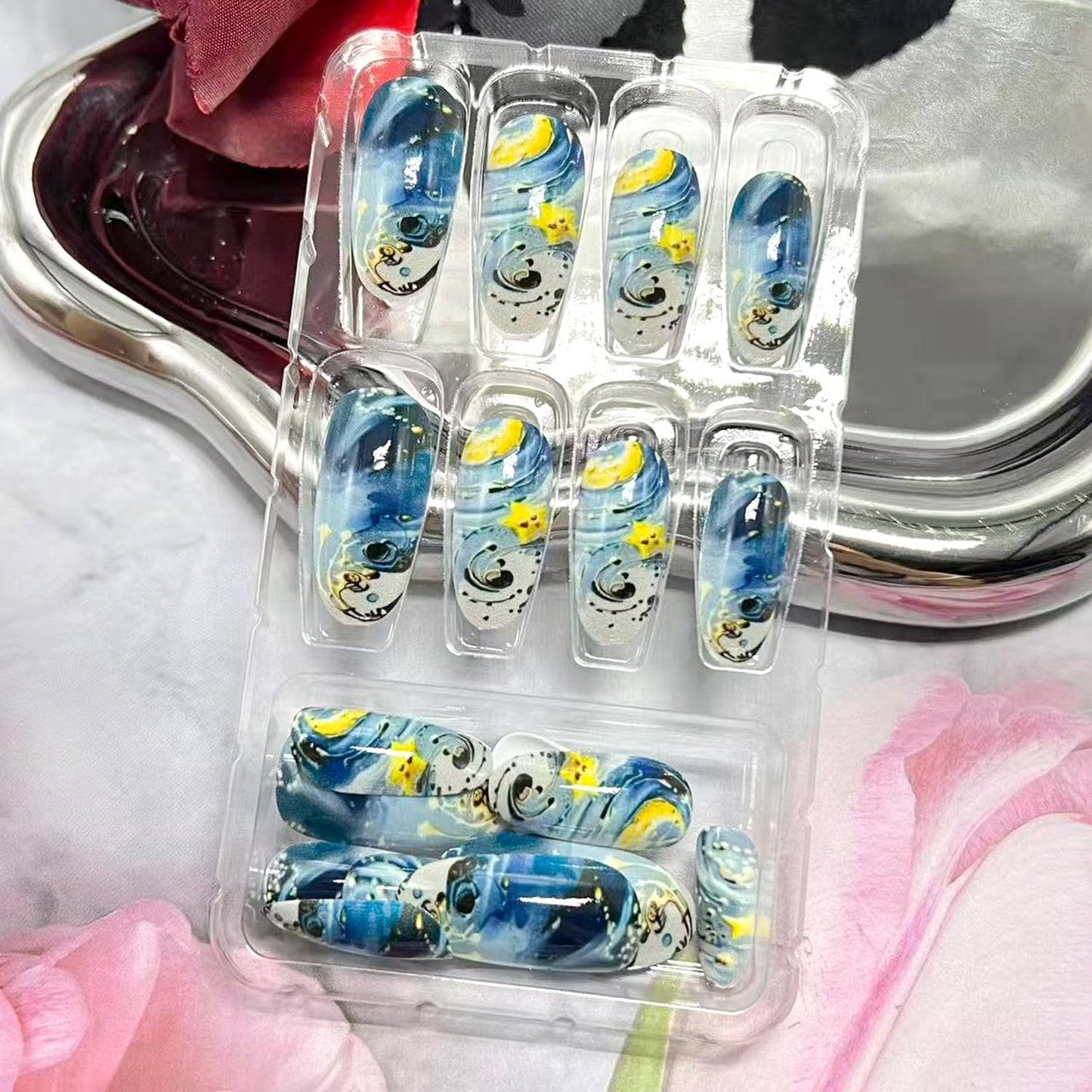 Blue Starry Sky Press on Nails Star Moon Fake Nails Long Oval Acrylic Glue on Nail Glossy Full Cover False Nail for Women