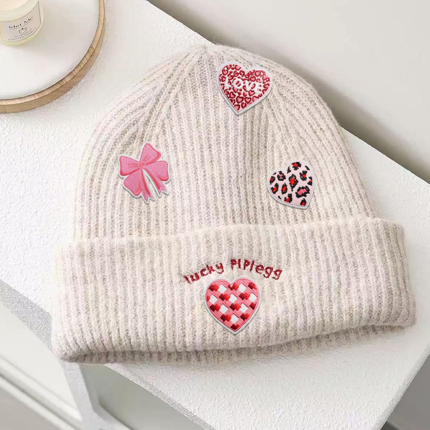 16 Pcs Valentines Iron on Patches Romantic Embroidered Sew Applique Repair Patch for Clothes, Backpacks, Red Love Heart Pink Bow Designs Iron on Patch