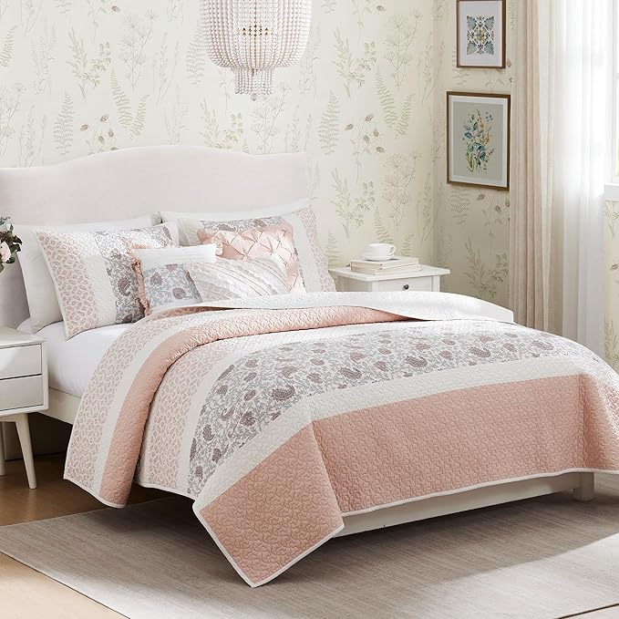 Madison Park 100% Cotton Quilt Set Floral Print, Double Sided Stitching, All Season, Lightweight Coverlet Shabby Chic Bedding Layer, Matching Shams, King/Cal King, Blush 6 Piece