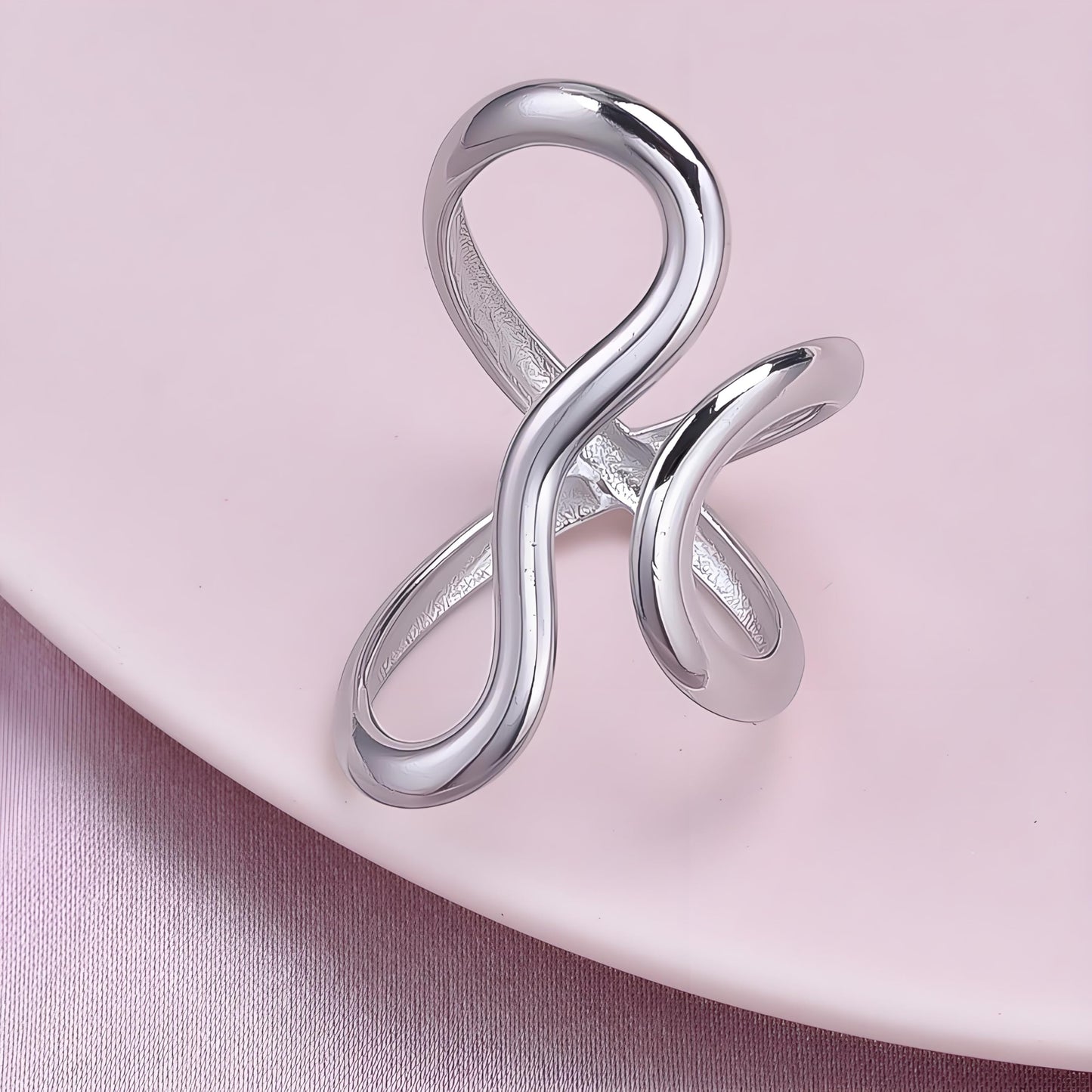 AIETUE Chunky Rings For Women, Gold Silver Thumb Ring Asymmetrical Wavy Curve Ring Adjustable Non Tarnish Dainty Stainless Steel New Year Anniversary Birthday Jewelry Gift (Silver)