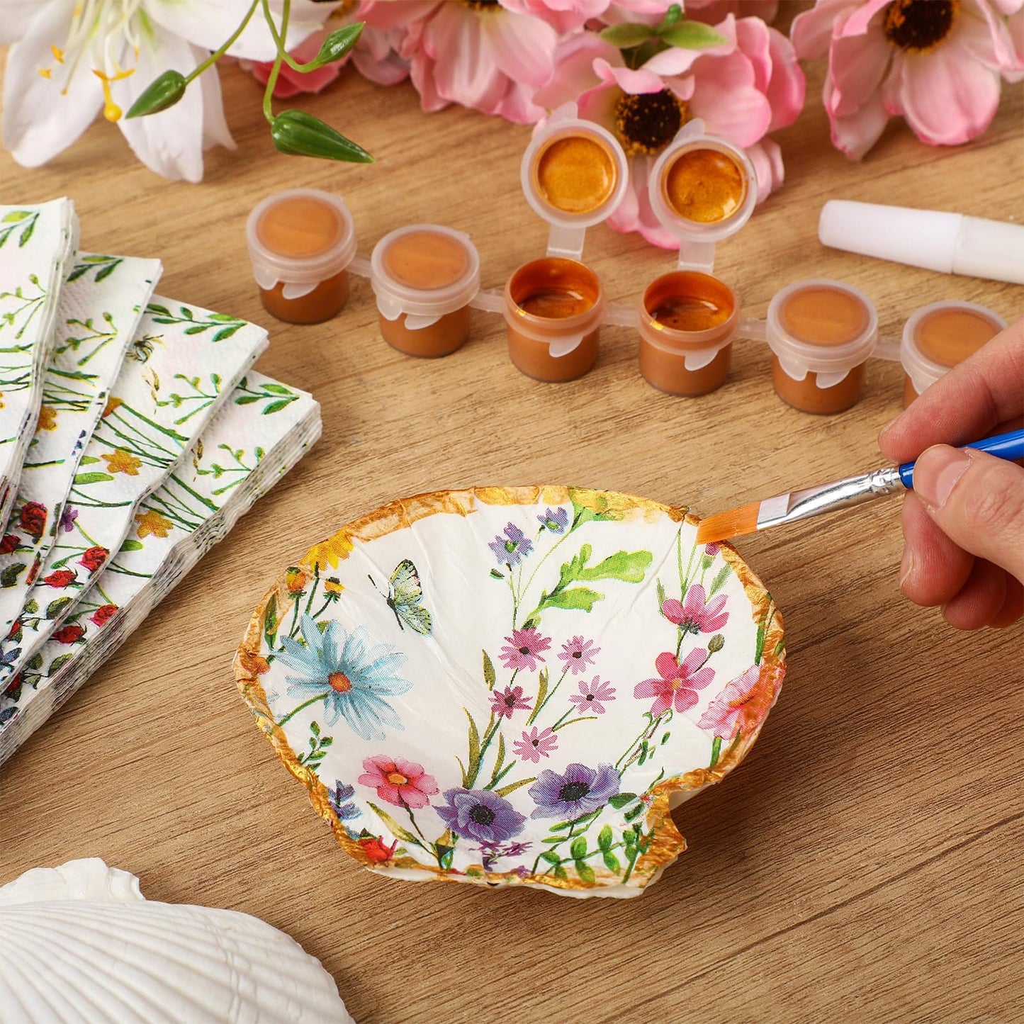 Gilprop 12 Pcs Large Scallop Shells for Shells Crafts 4''-5''with 24 Pcs Spring Wildflowers Decoupage Paper Napkin Acrylic Paint Strips Brushes Gold Bead for DIY Ornament Jewelry Tray