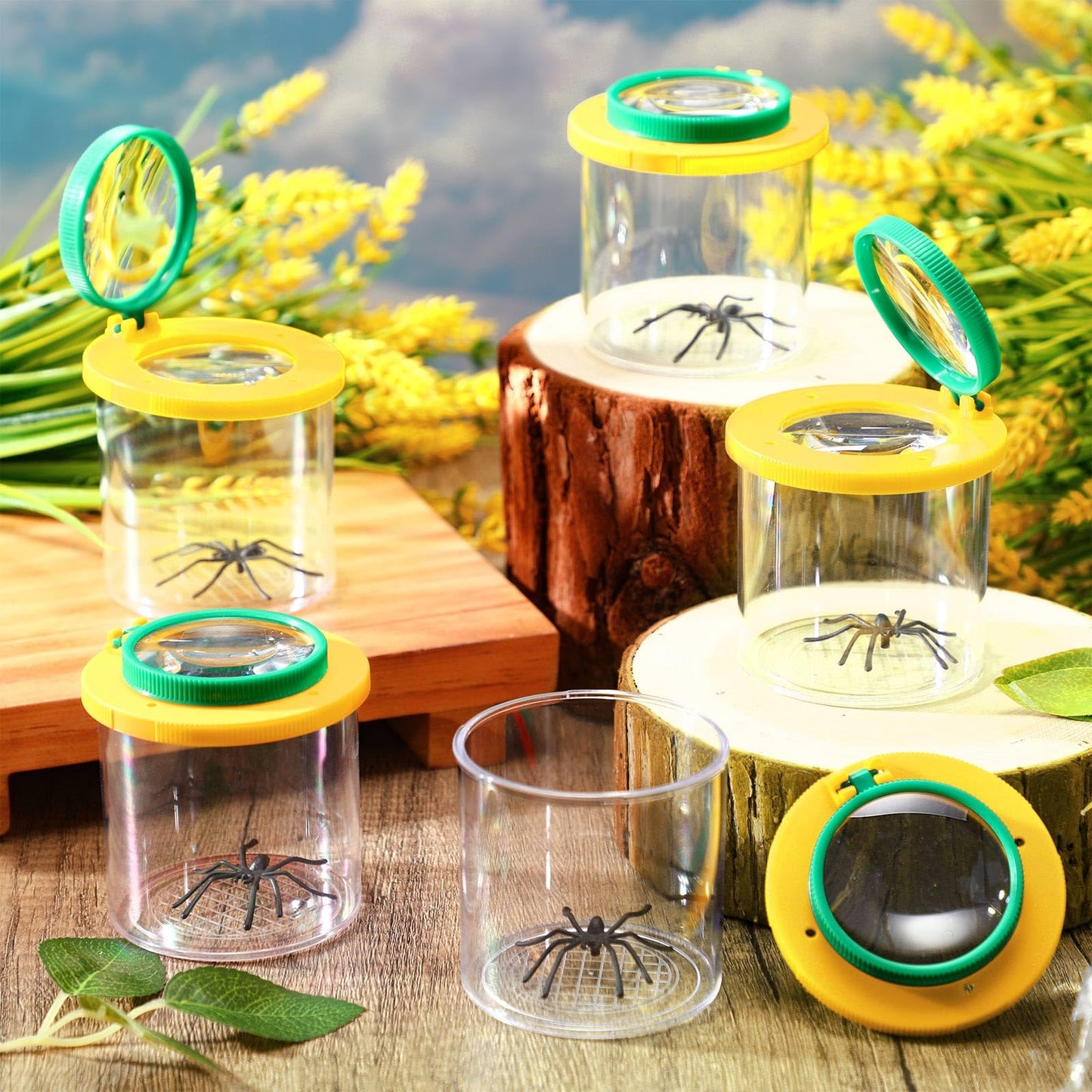 Silipull 24 Pcs Bug Jar Viewer Magnifying Insect Box Magnifier Bug Container Bulk Insect Container Cage for Science Nature Exploration Educational Tool Collecting Kit(Yellow)