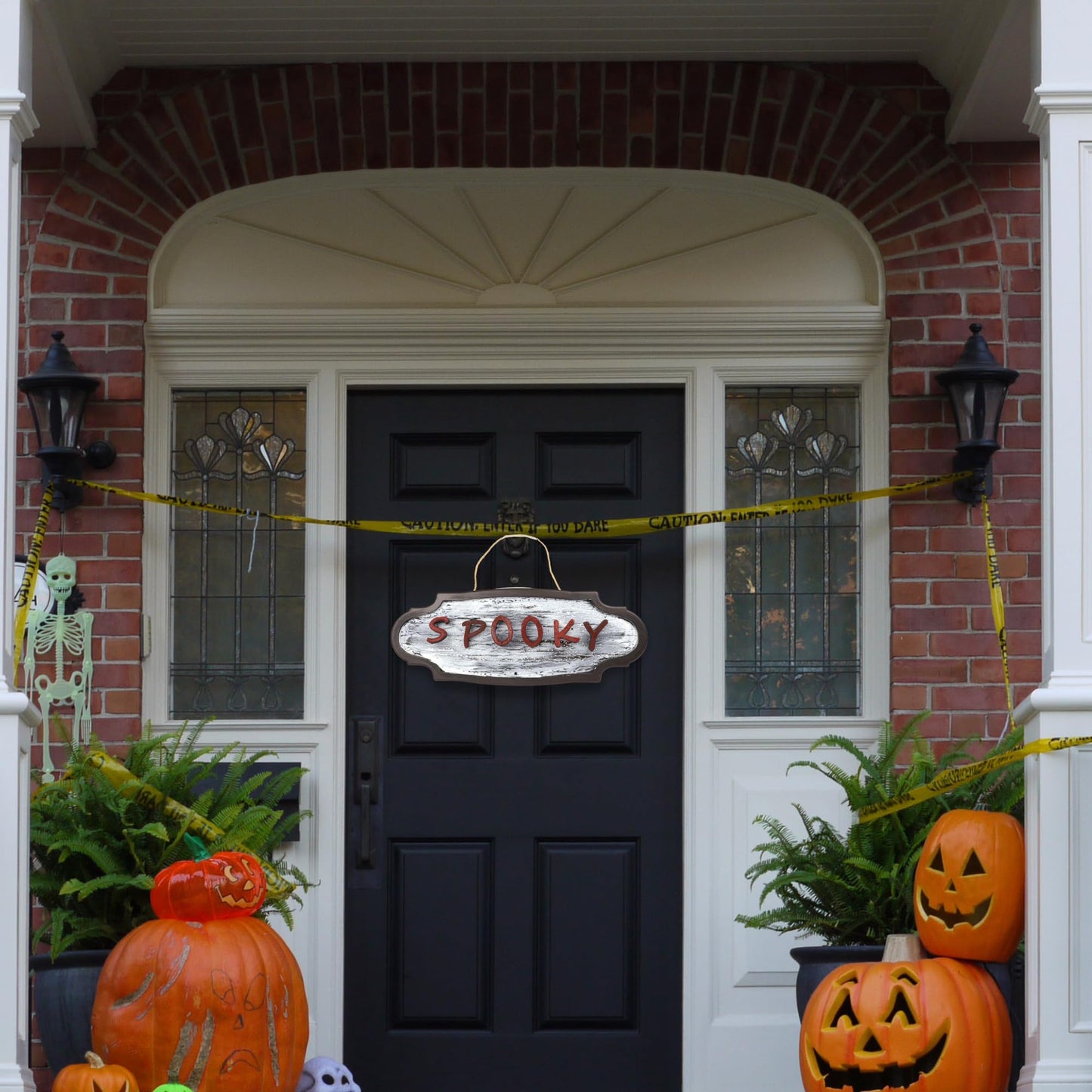 Needzo Animated Spooky Sign, Light Up Hanging Halloween Decor, Haunted House Accessory, 20.5 Inches