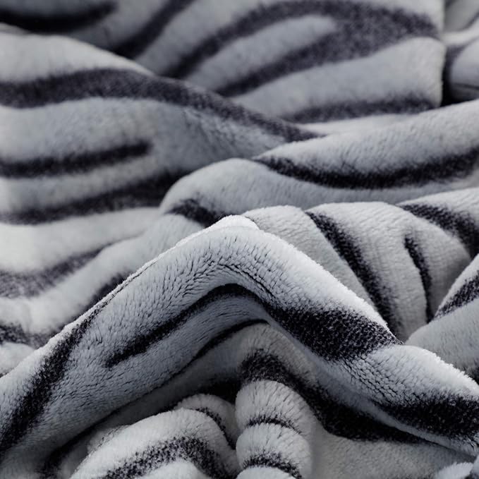 SOCHOW Uragiri Flannel Fleece Throw Blanket, Lightweight Super Soft Cozy Plush Bed Blanket, 60 x 80 Inches, Black Zebra
