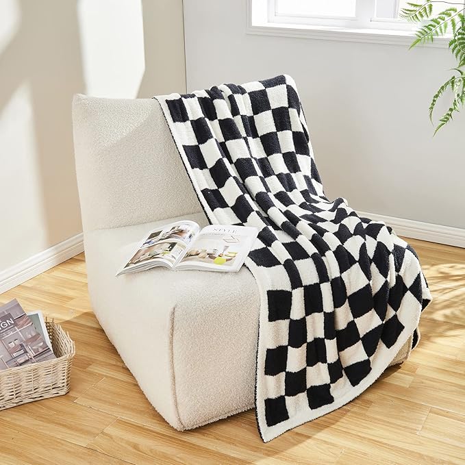 CozeCube Checkered Blanket, Ultra Soft Cozy Black and White Throw Blanket, Warm Cozy Knit Fuzzy Plush Checkerboard Throw for Couch Bed Sofa, 60"x80"