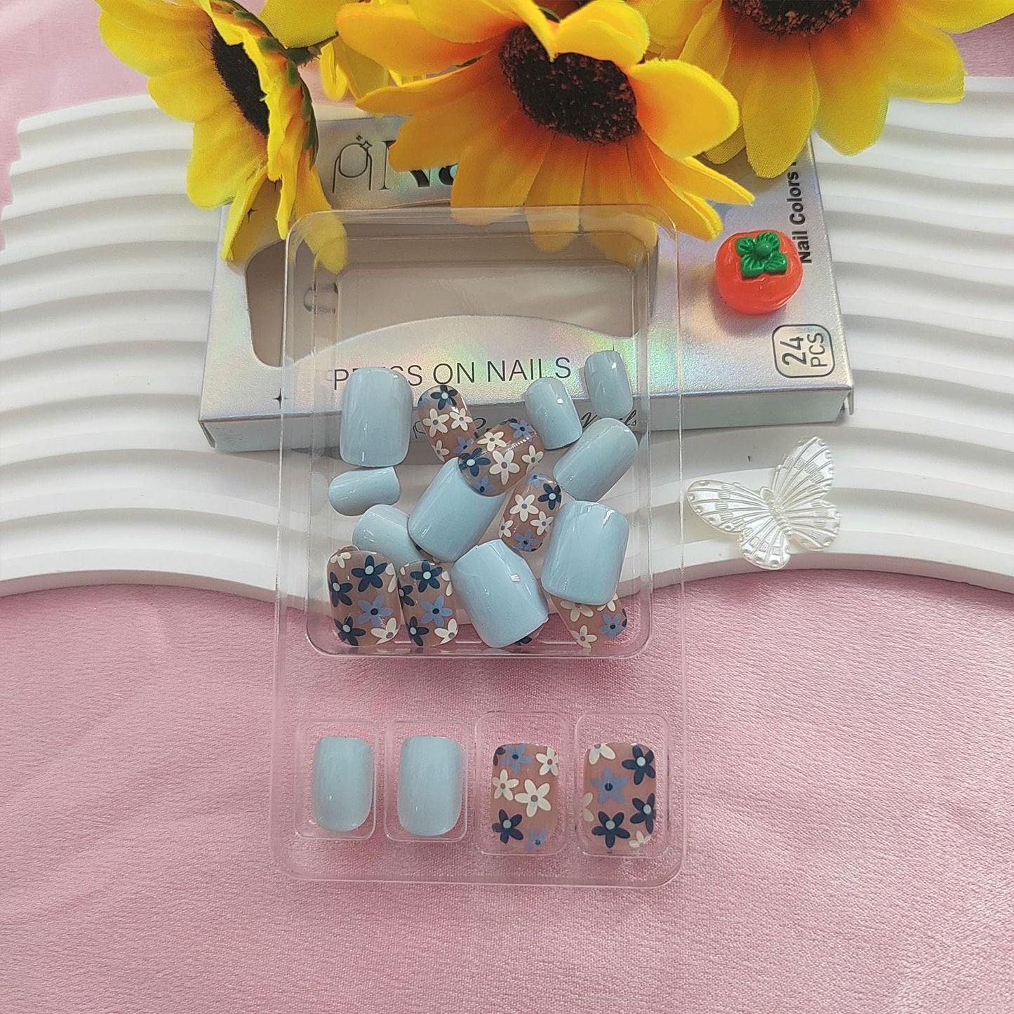 Short Press on Nails Square Fake Nails with Flower Designs Blue Nails Press ons Glossy Glue on Nails Spring Acrylic Nails Nude False Nails Artificial Stick on Nails for Women 24Pcs