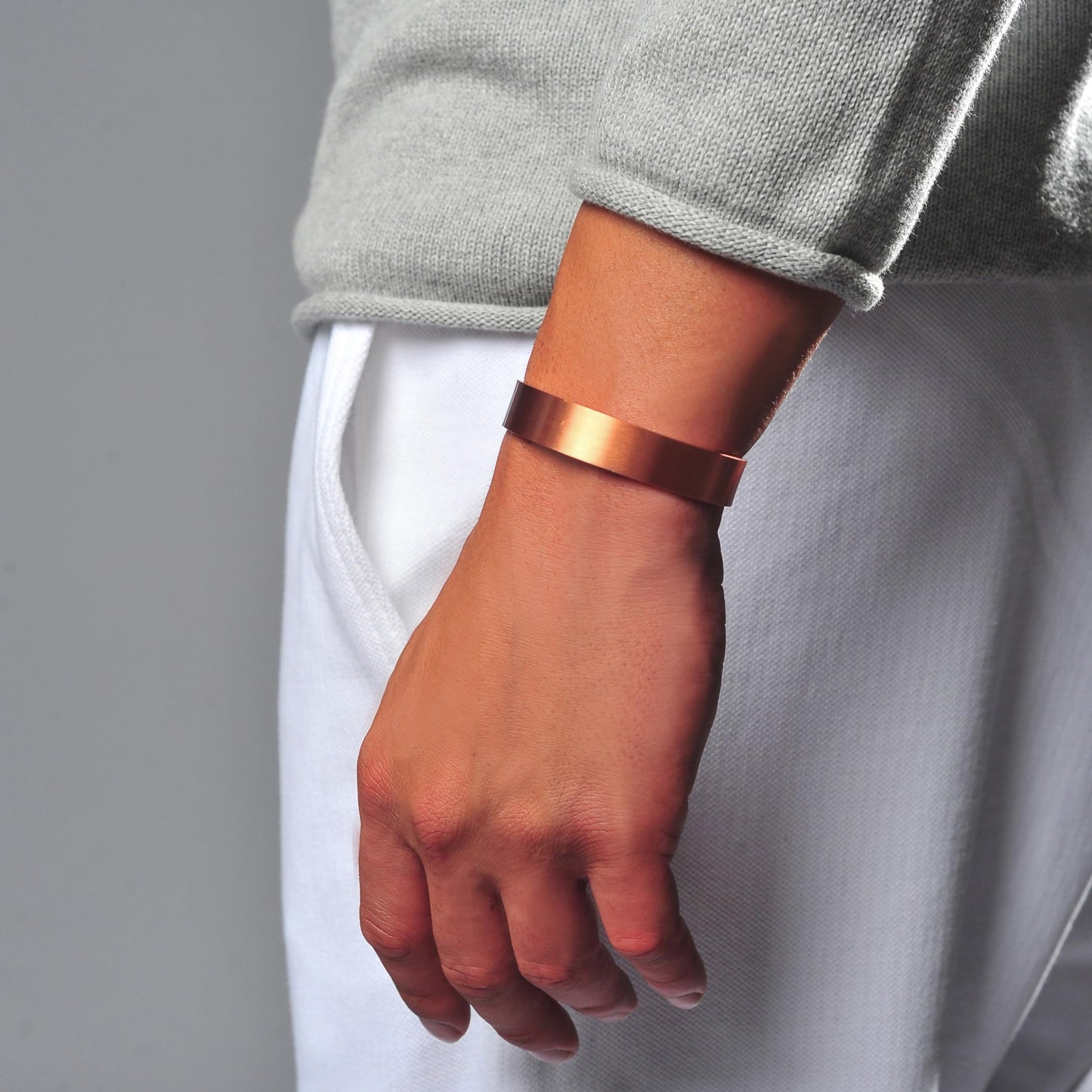 Earth Therapy - Pure Copper Ultra Strength Magnetic GOLF Bracelet Bangle Cuff - Sport - Adjustable Sizing - for Men & Women
