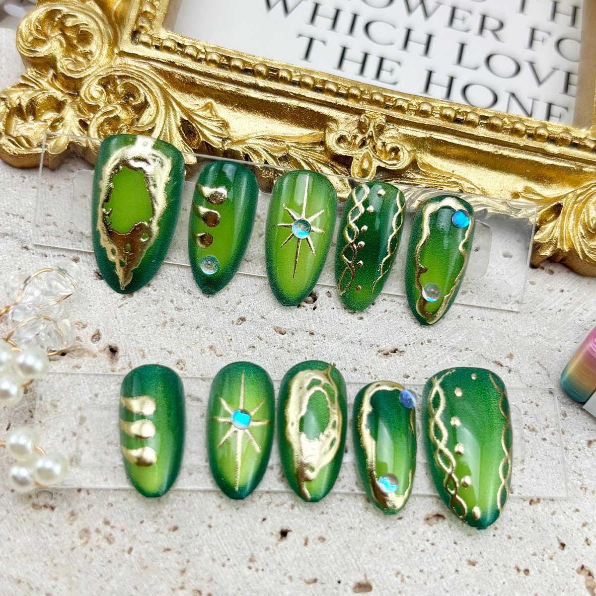 30Pcs Green Press on Nails Medium Almond Fake Nails with 3D Sliver Ripple Design Handmade False Nails Star Acrylic Nails Irregular Chrome Stick on Nails Glossy Green Glue on Nails for Women