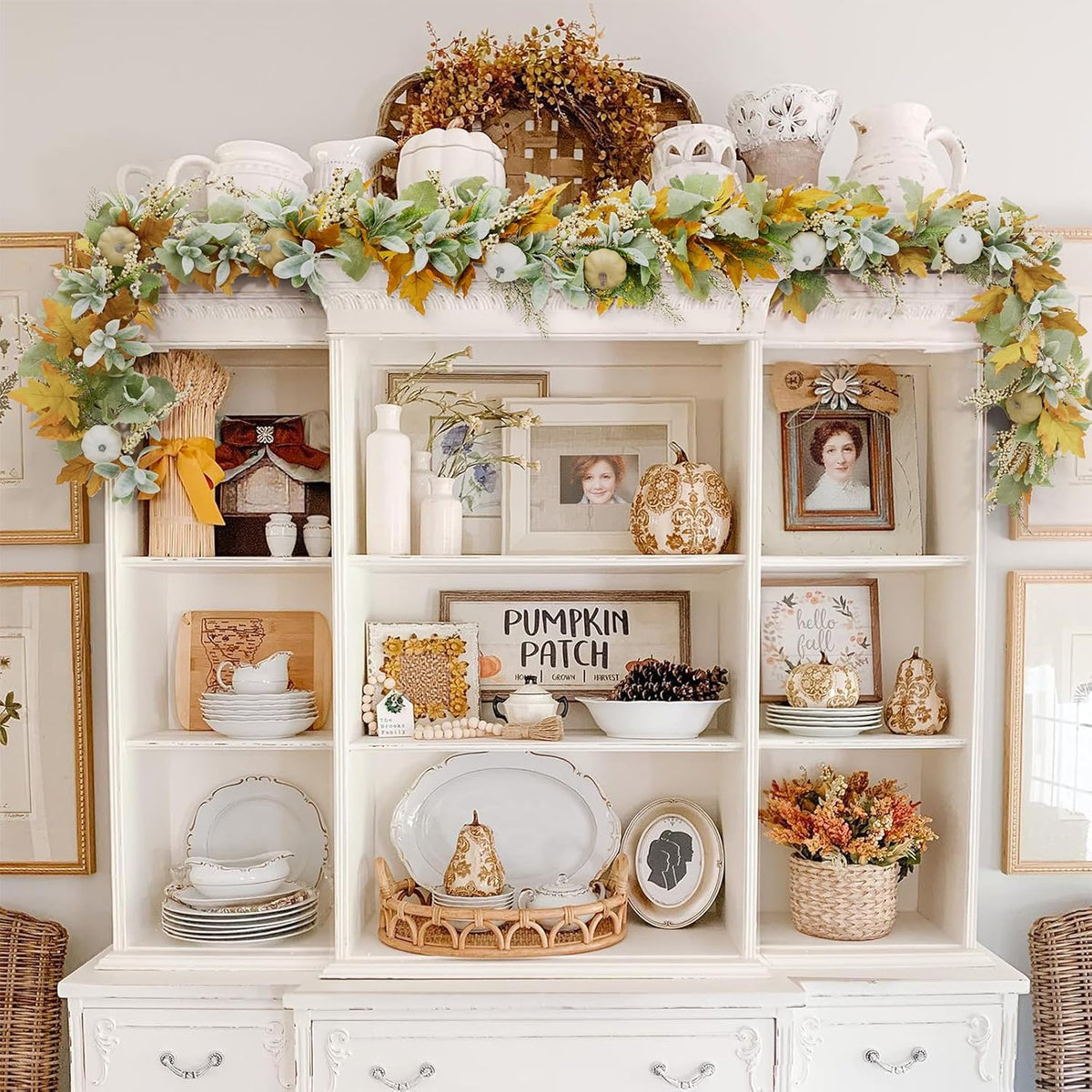 Fall Mantel Garland Decor for Home - 6 Ft Autumn Leaves Table Garlands with Lights Decorations for Thanksgiving and Halloween Leaf Centerpieces for Bedroom Tables Stair Porch Outdoor Farmhouse